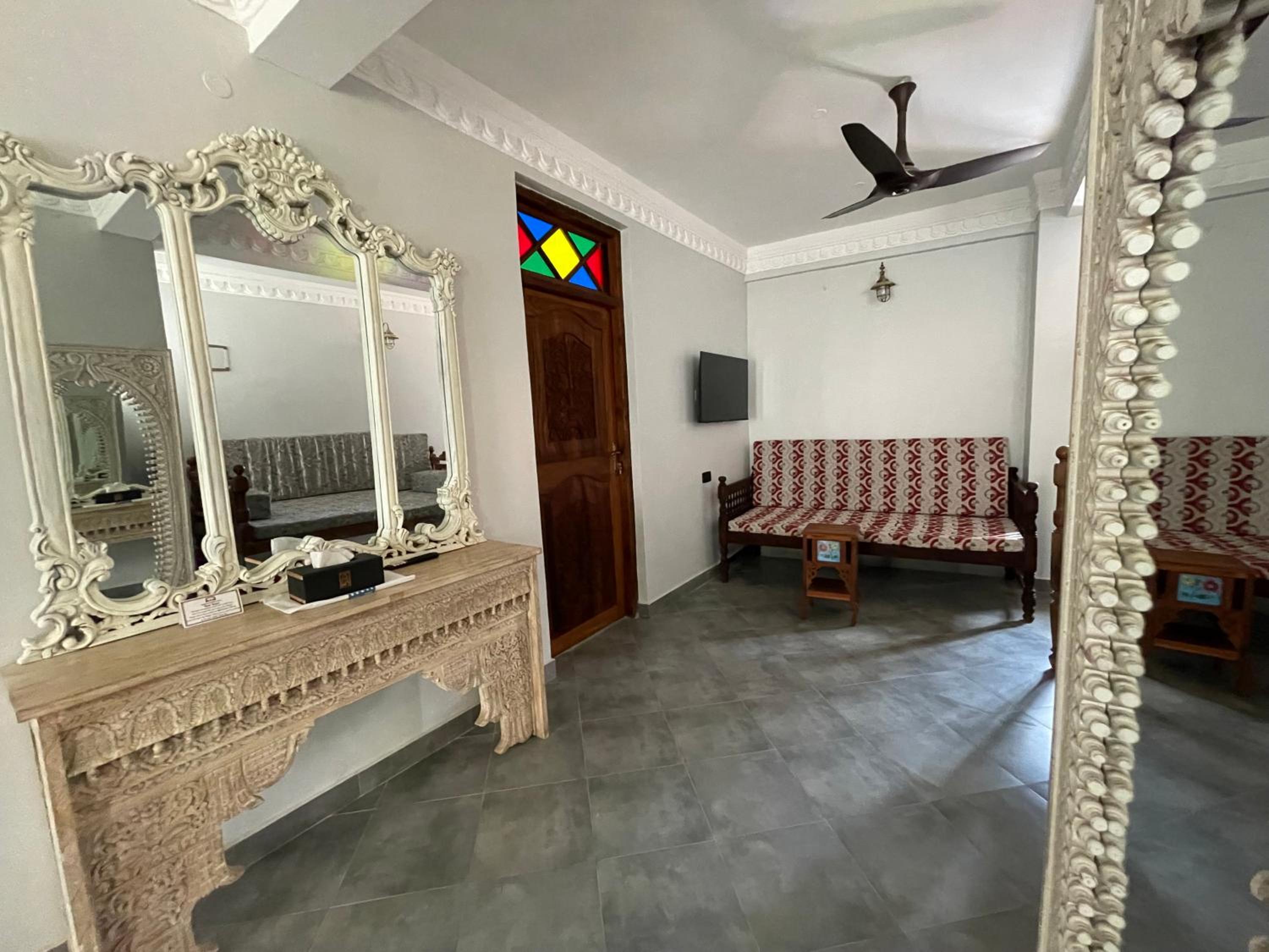 Apartment with City View