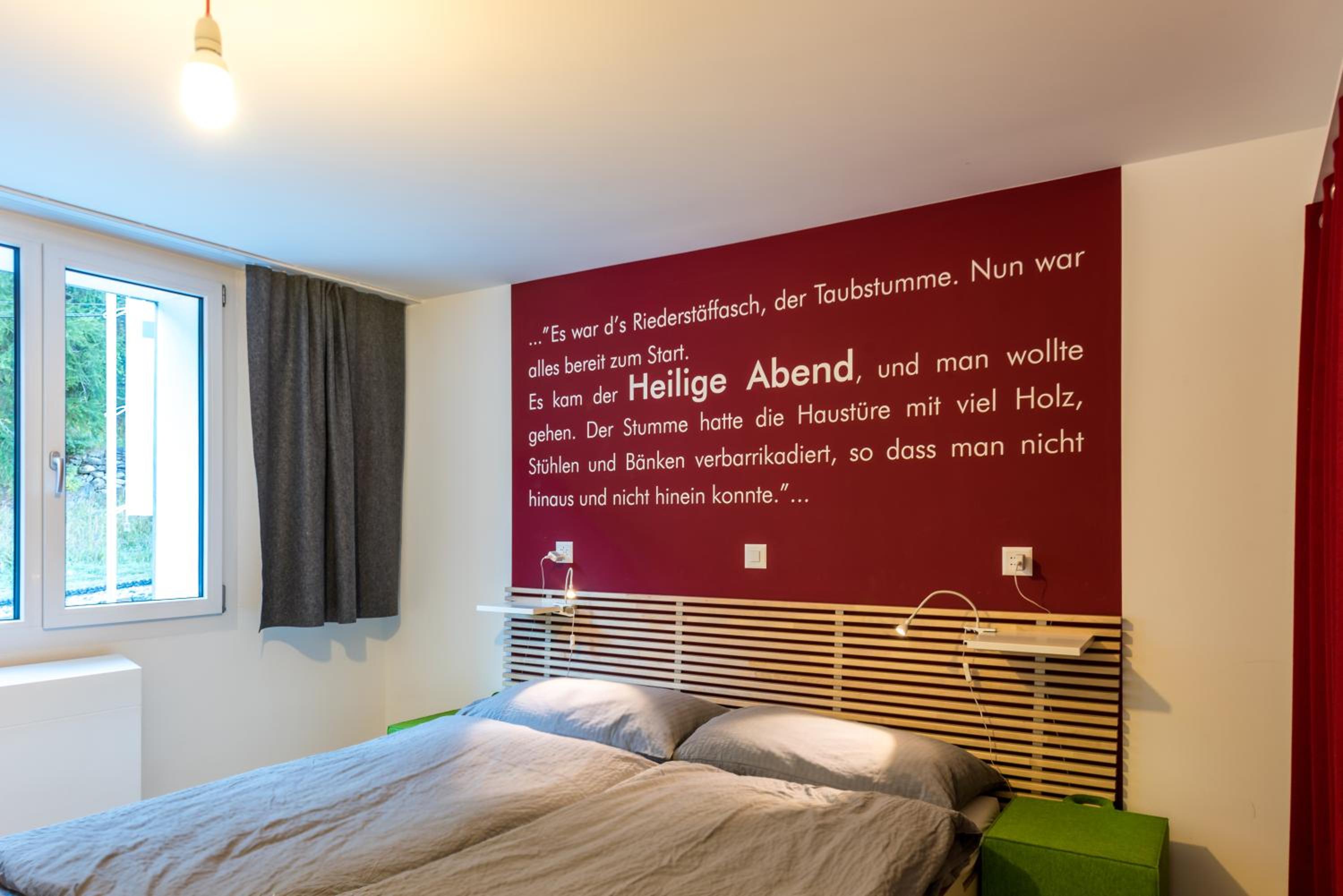 Apartment with Matterhorn view and balcony: 292 ft²/958 ft²