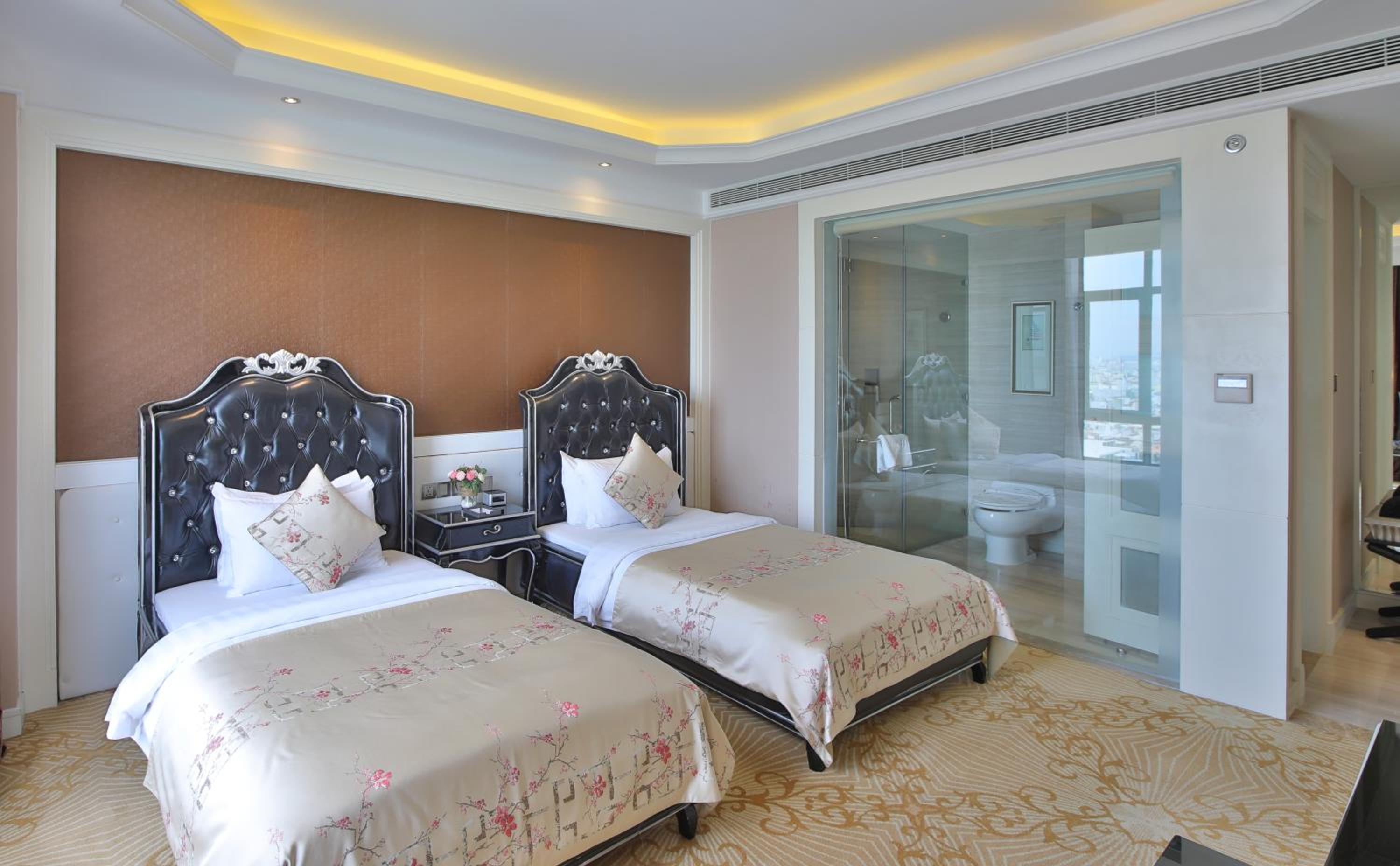 Two-Bedroom Apartment - One-way airport transfer & Afternoon Tea Included Once Per Stay