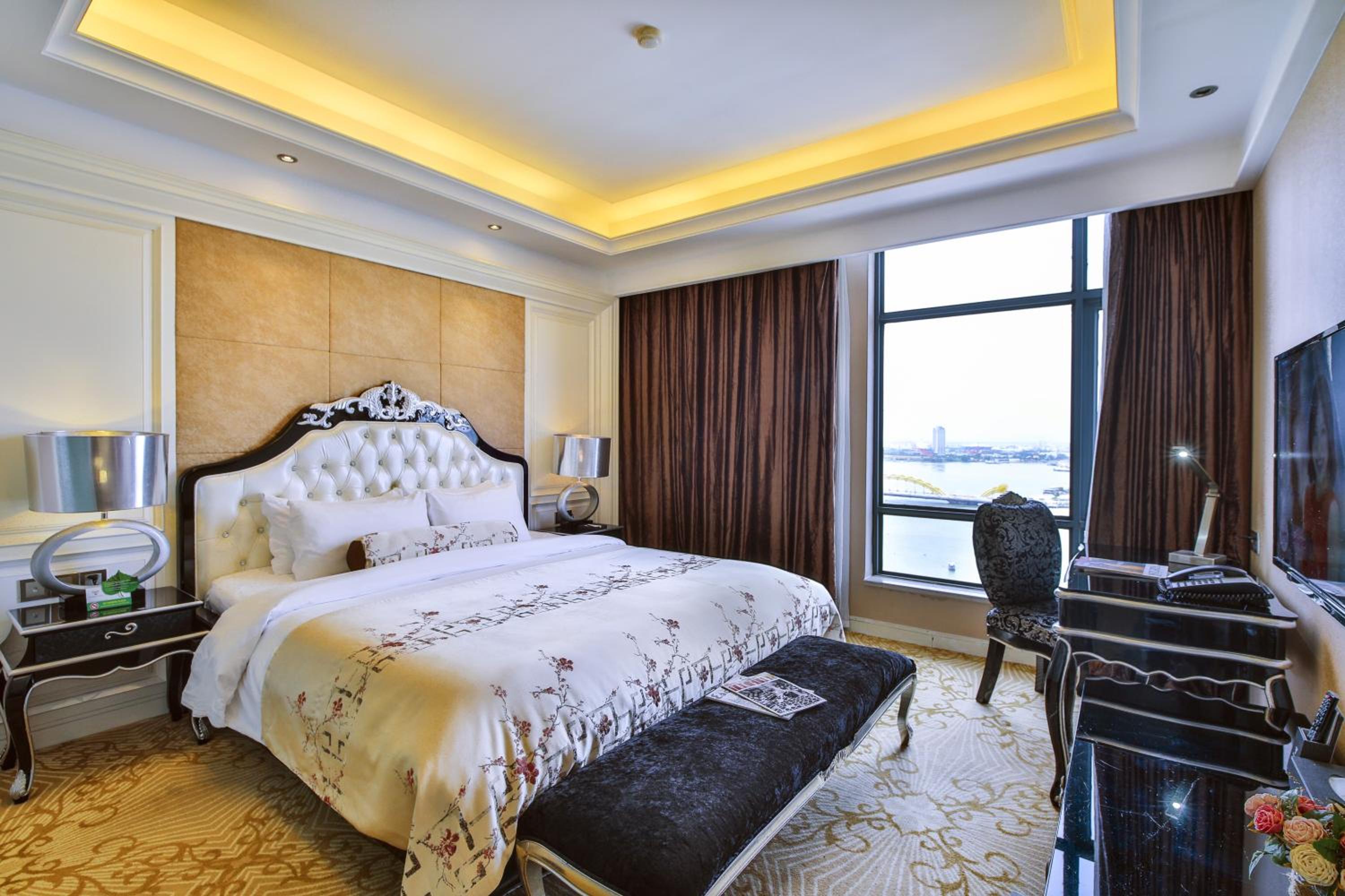 Two-Bedroom Apartment - One-way airport transfer & Afternoon Tea Included Once Per Stay