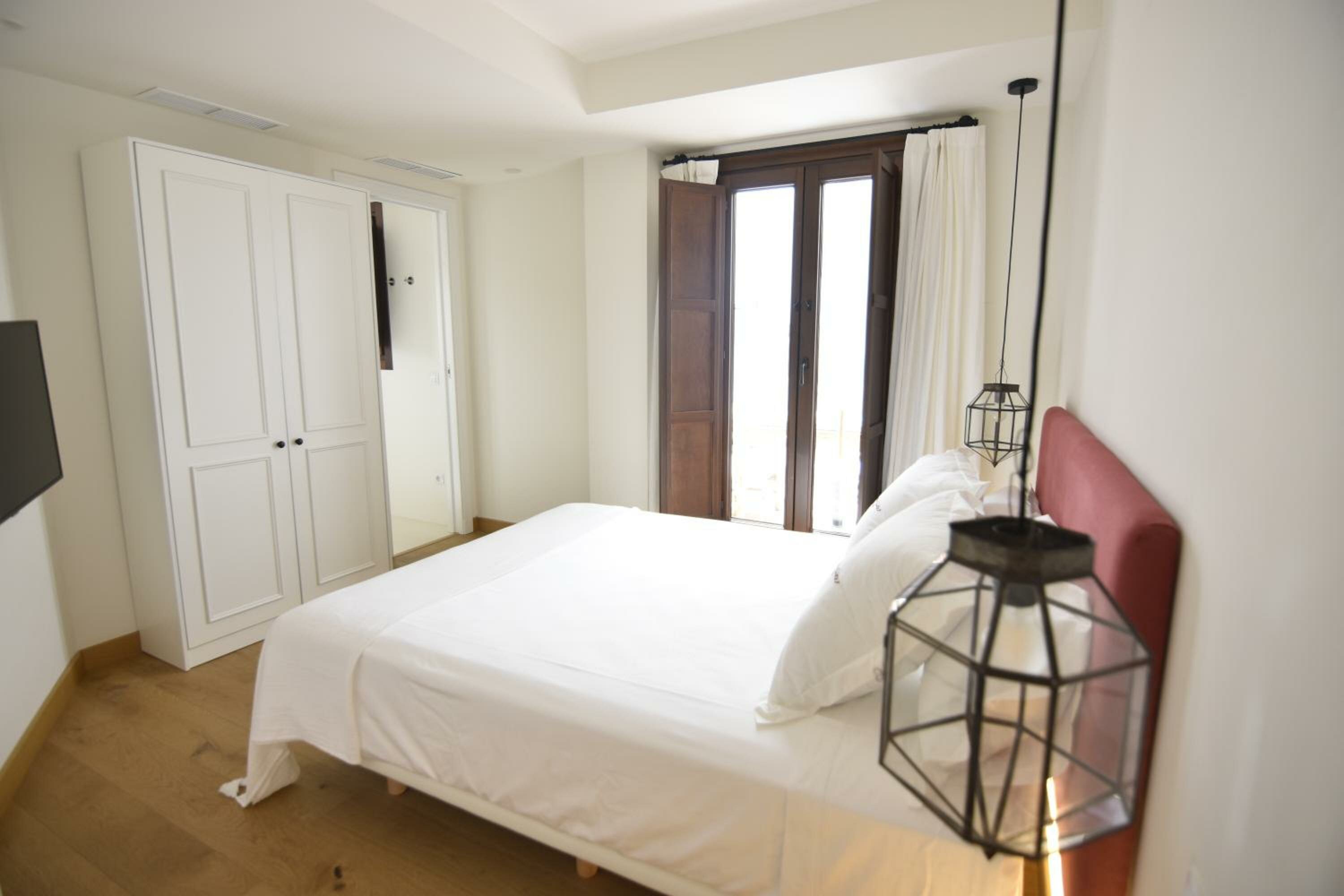 Penthouse Suite with private terrace and view 