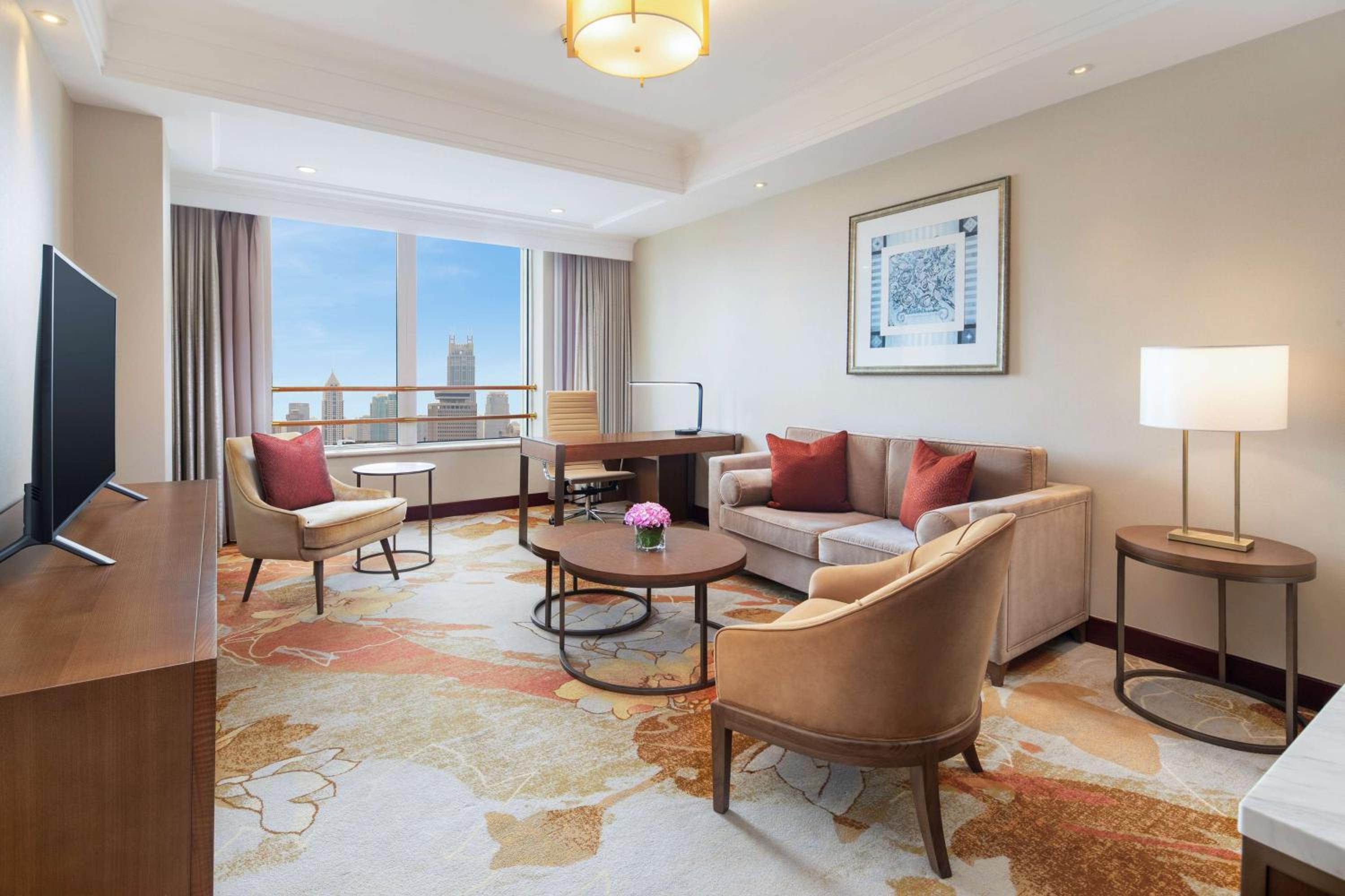 Business Class Deluxe Suite