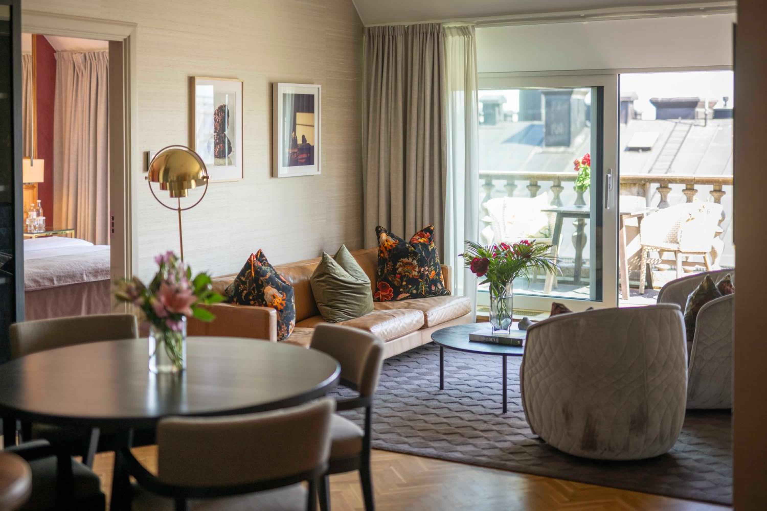 Penthouse Executive Terrace Suite