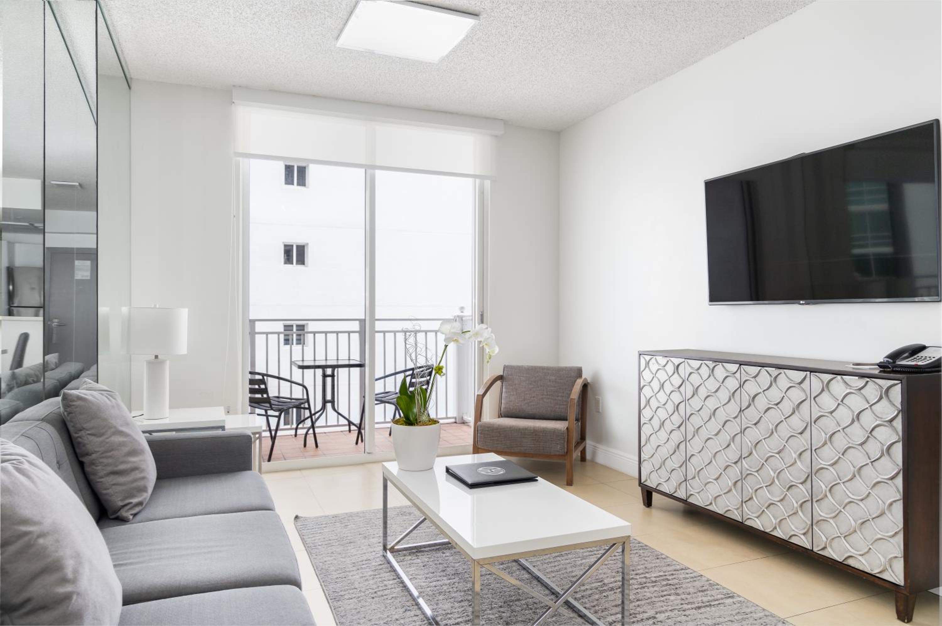 Standard One Bedroom Suite with Balcony