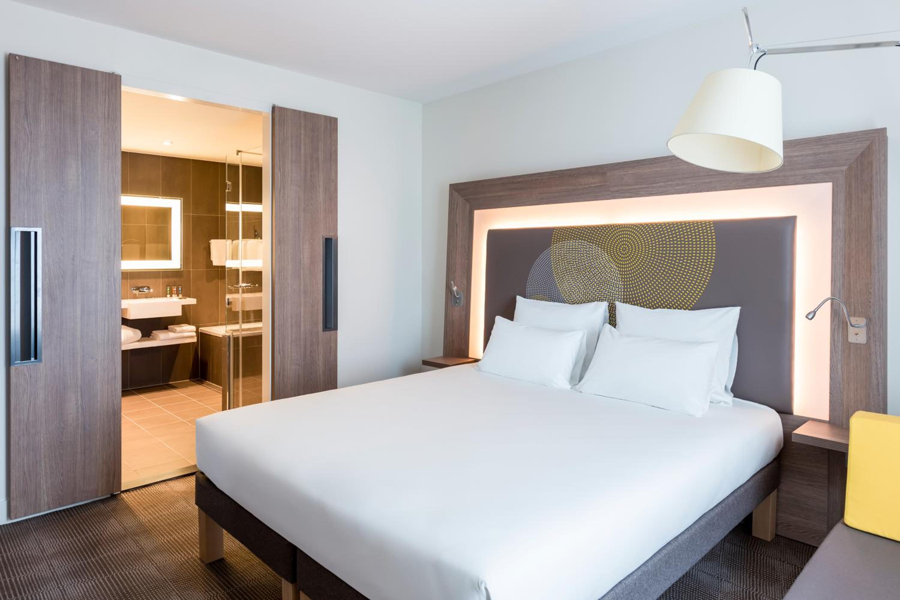 Superior Queen Suite with Sofa Bed