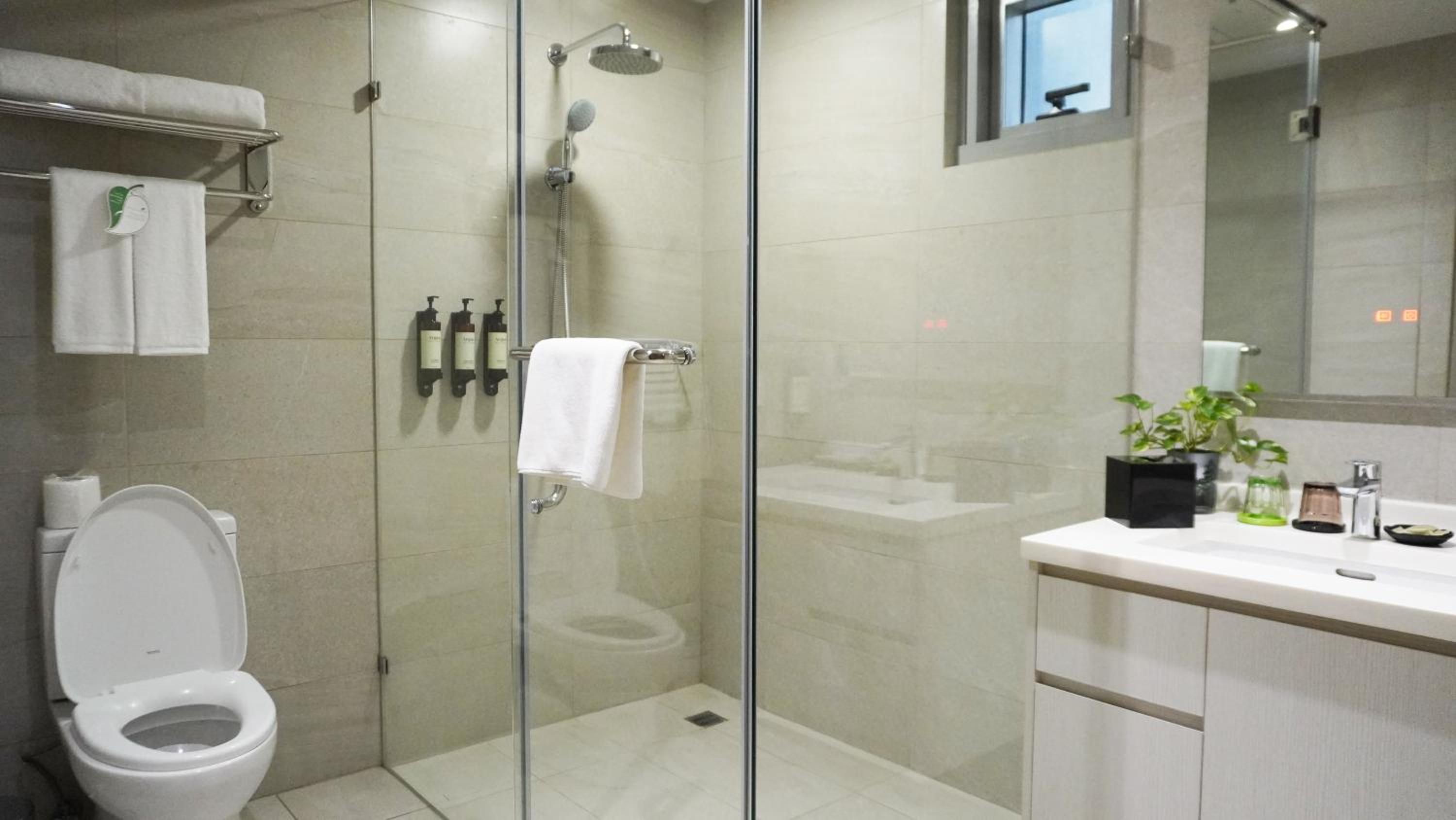 One-Bedroom Suite