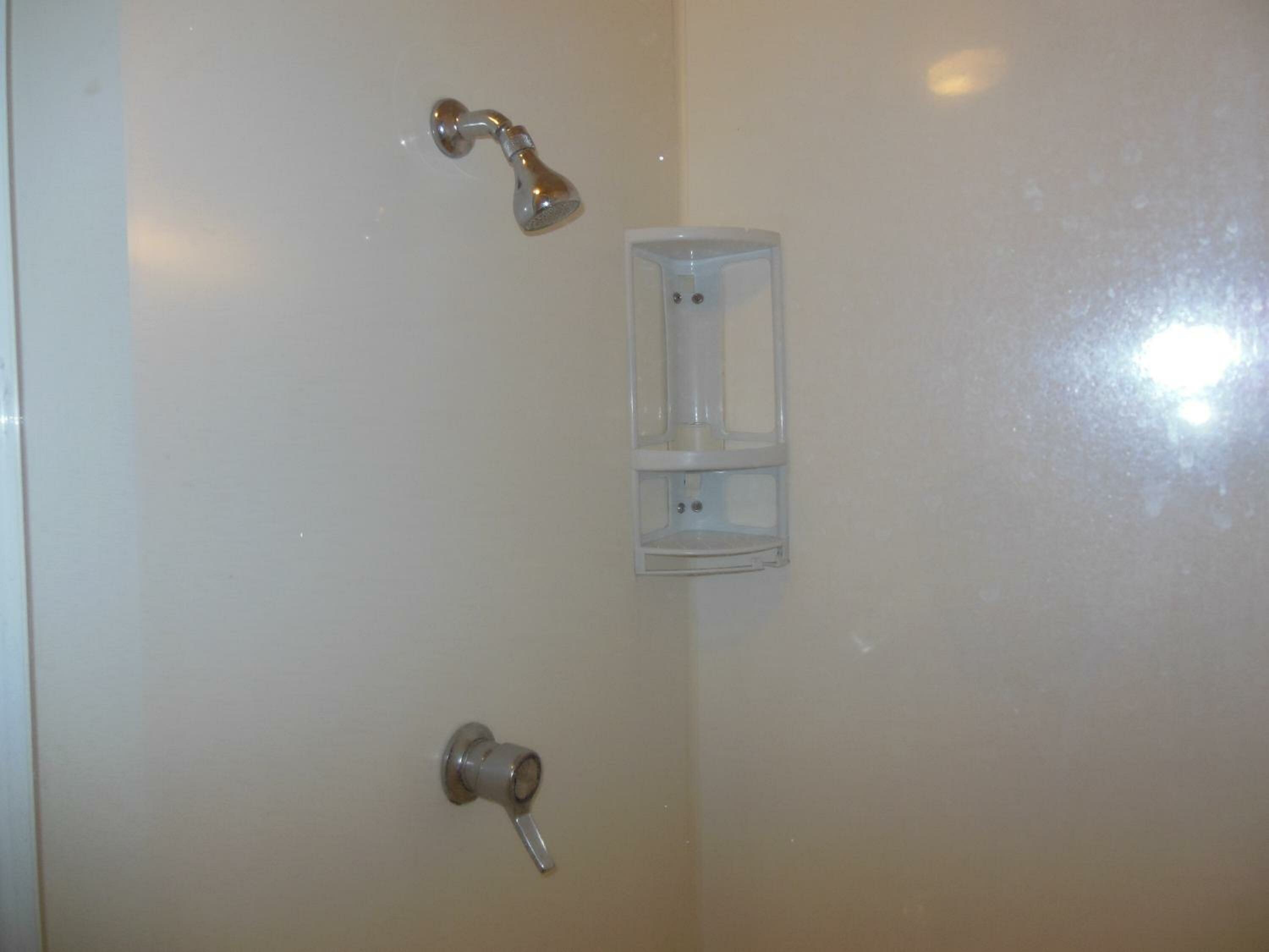  Standard Twin Studio