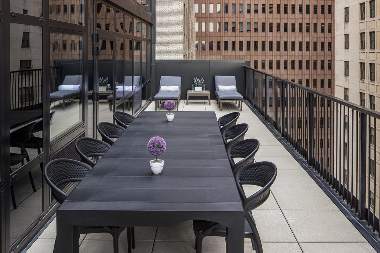 Penthouse Suite