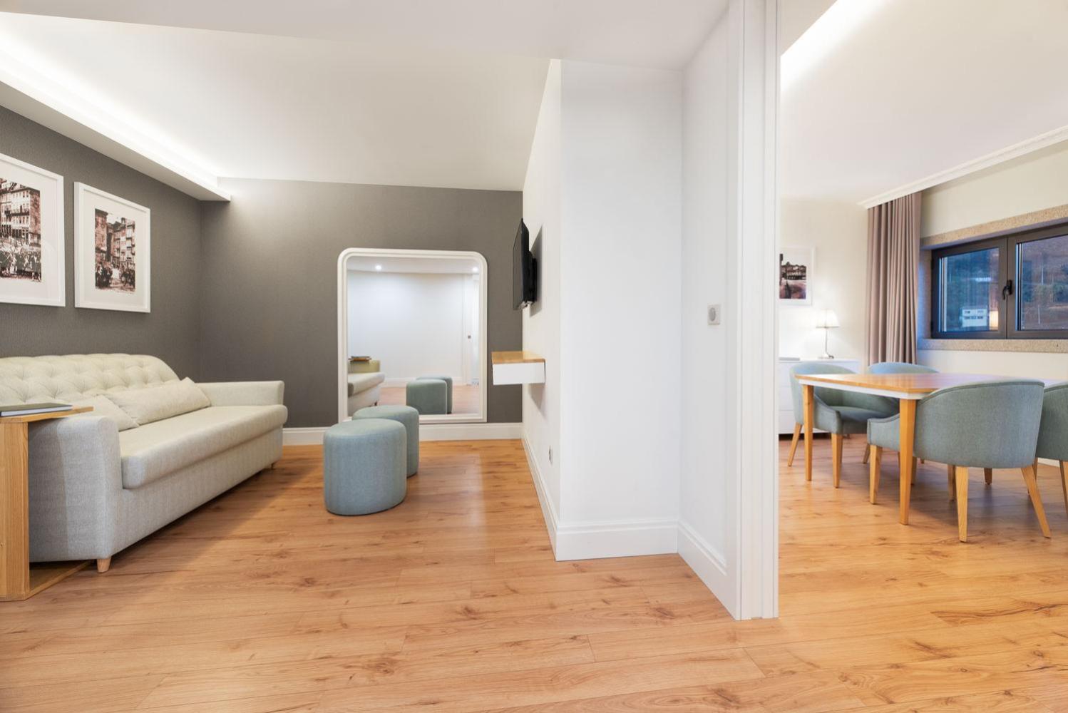 Premium Suite with River View