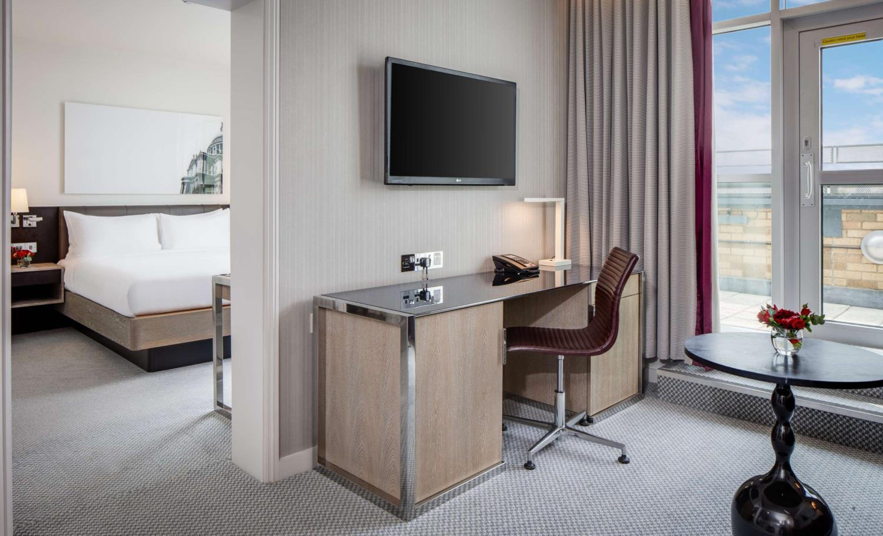 Terrace Suite with Lounge Access