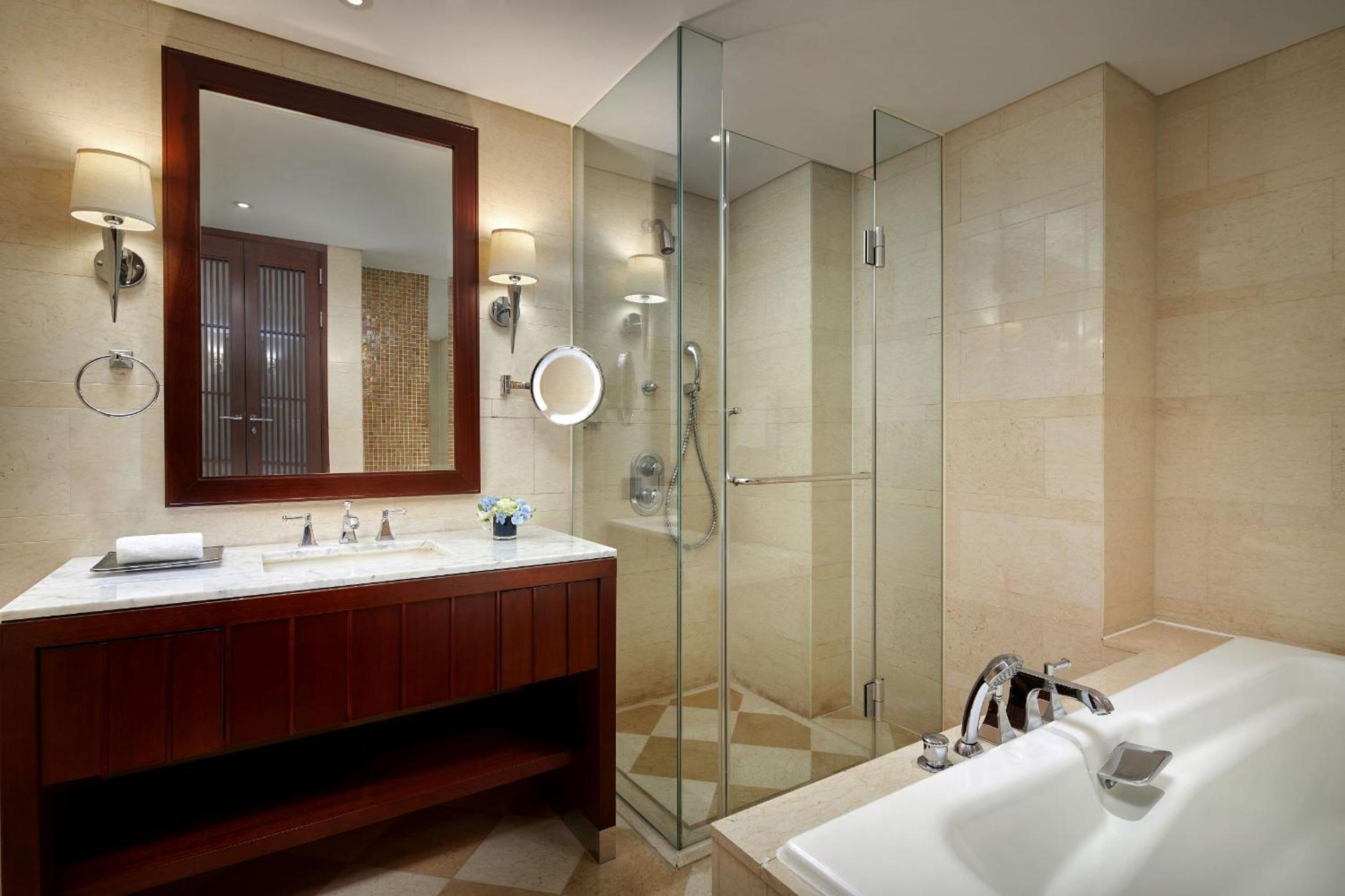 Deluxe Suite Twin Room