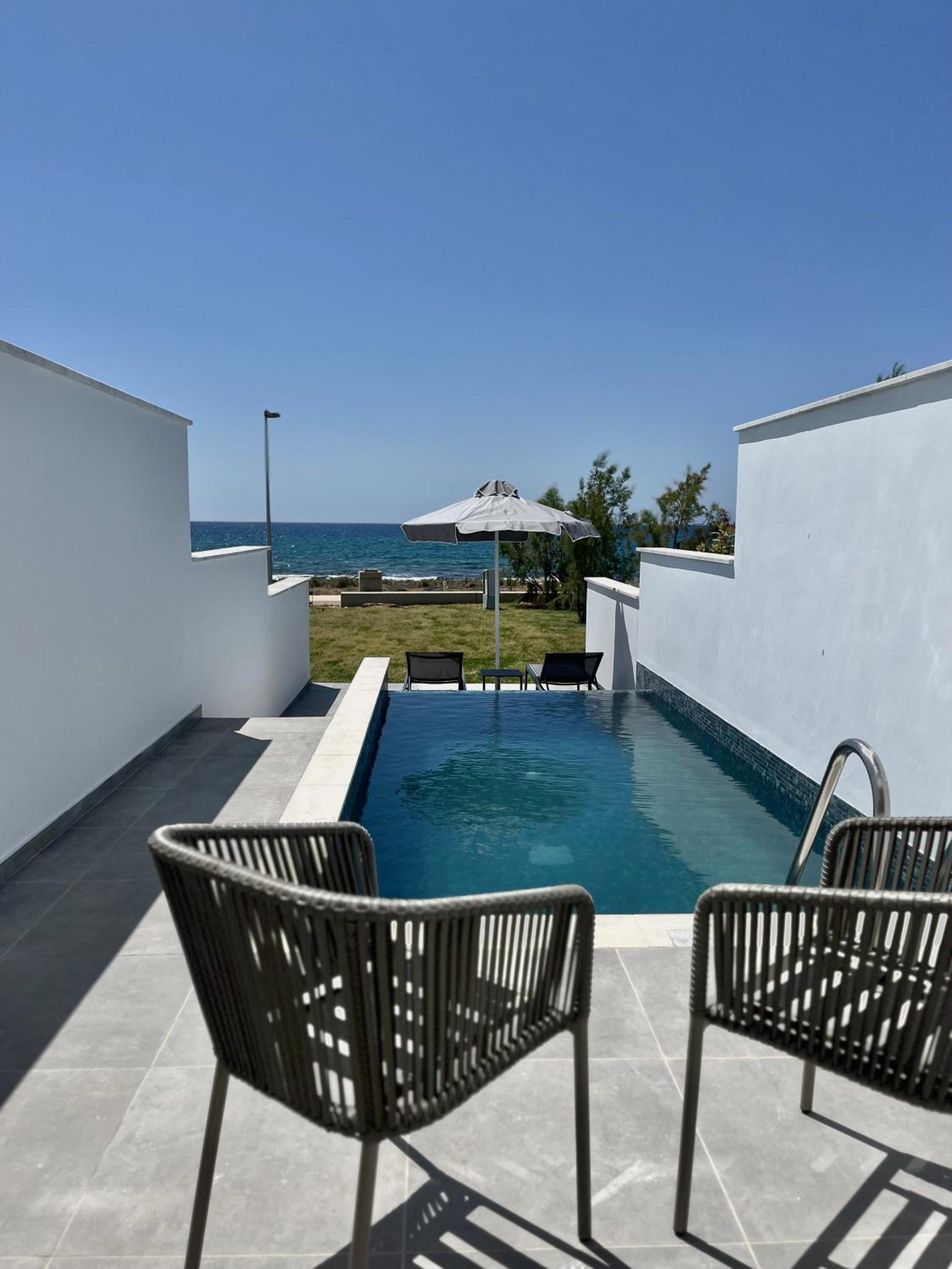 Suite With Private Pool