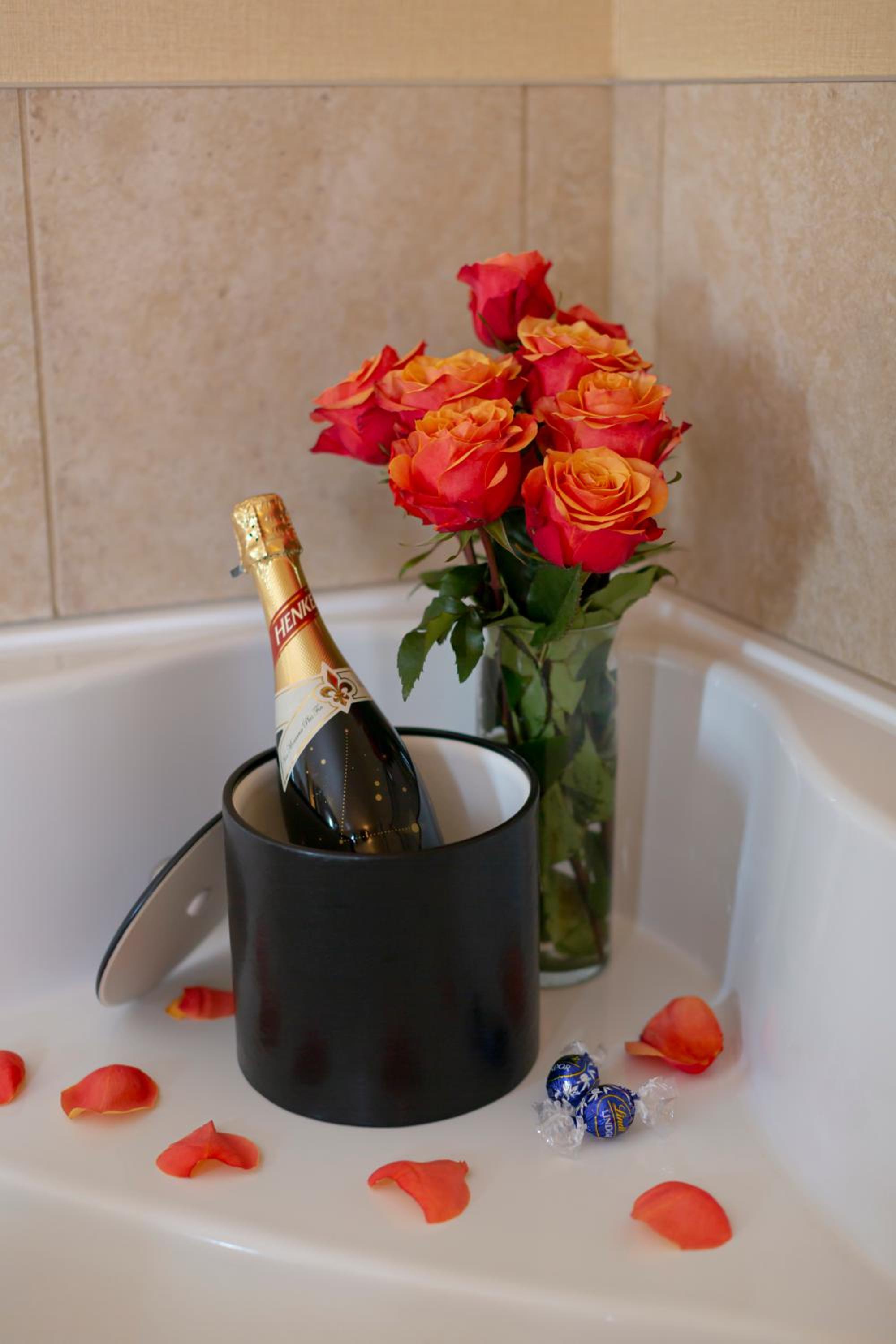 King Suite with Spa Bath