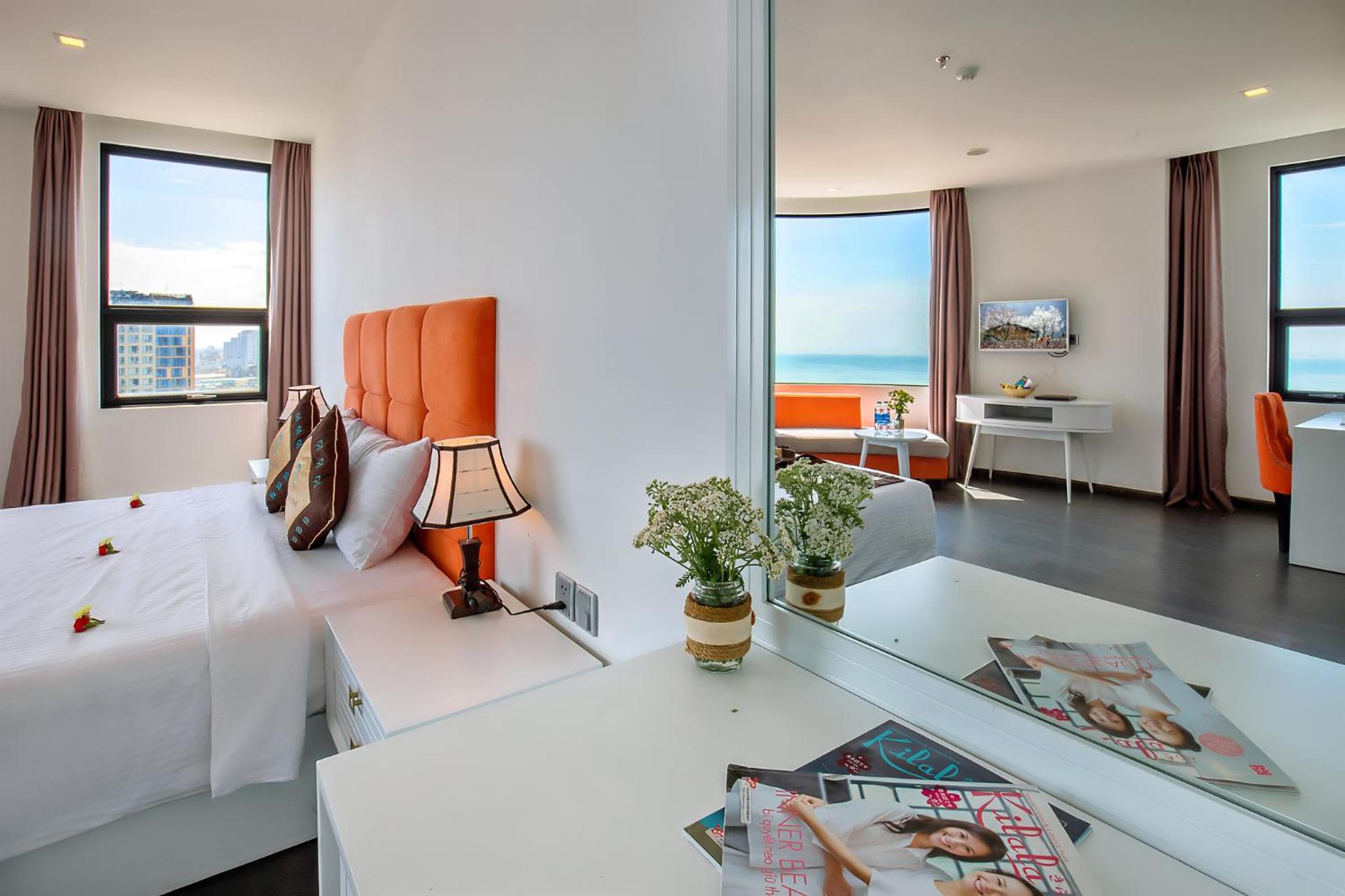 King Suite with Sea View