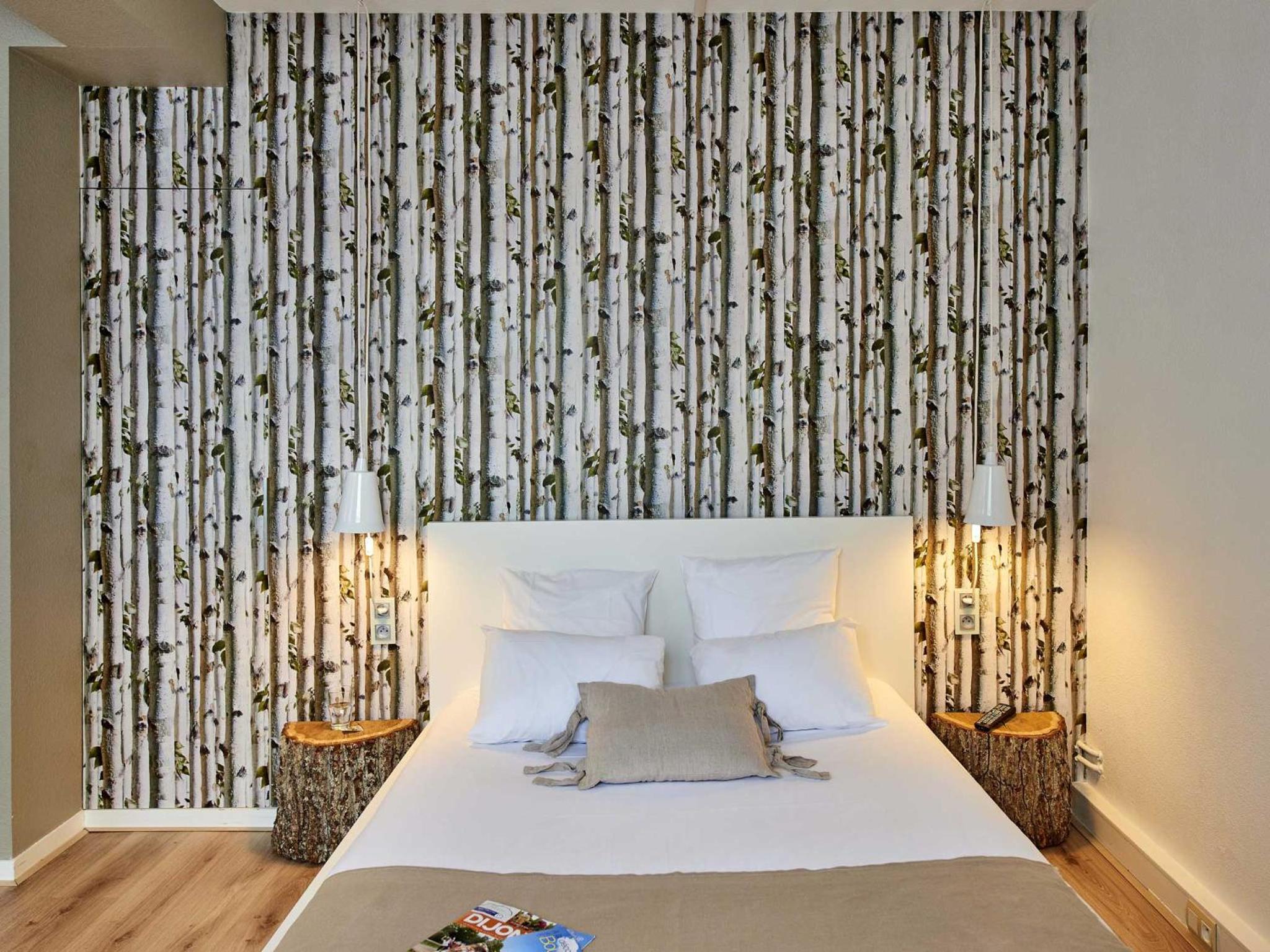 Suite (4 Adults) - Garden side