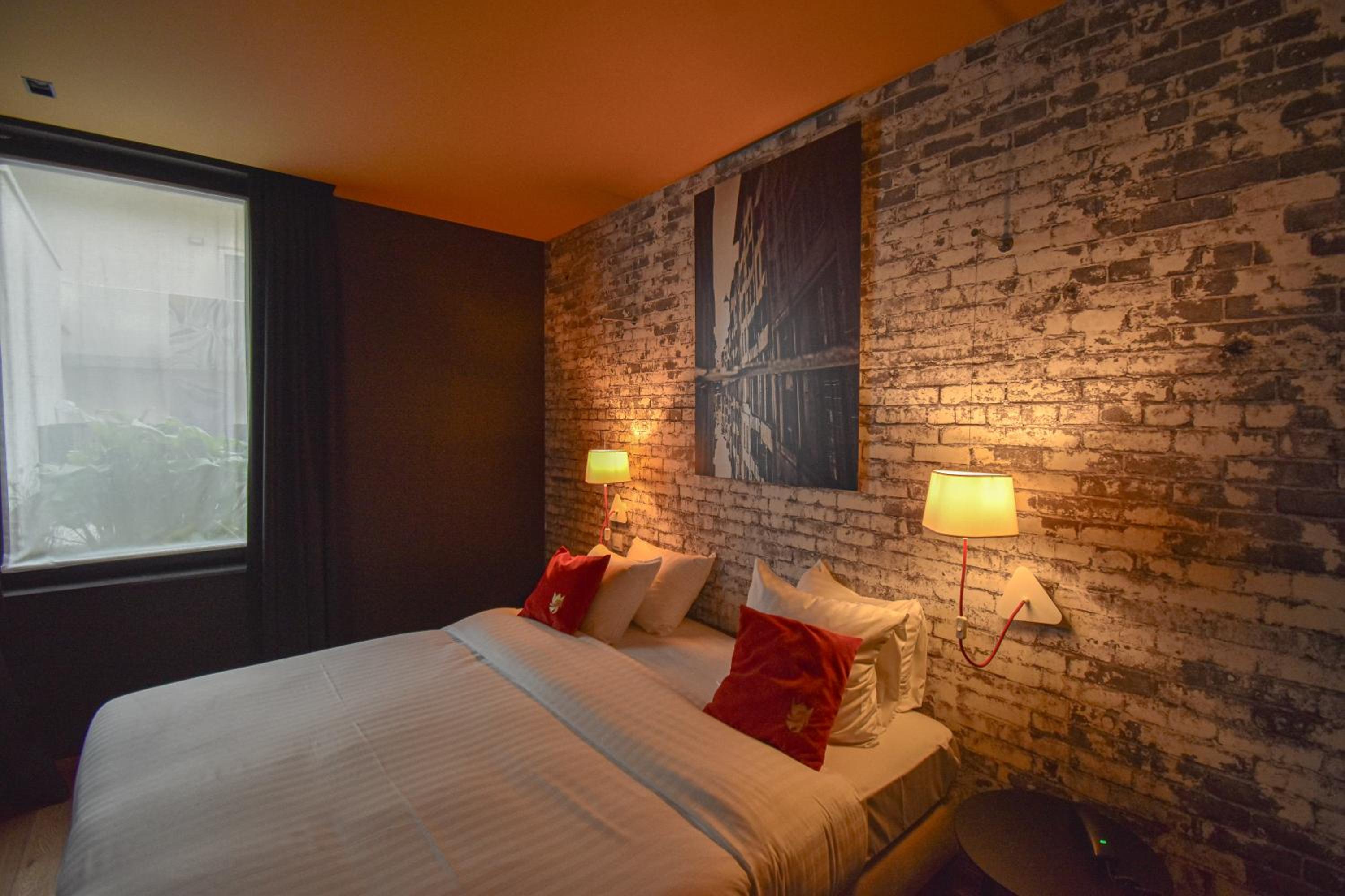 Suite with Garden View