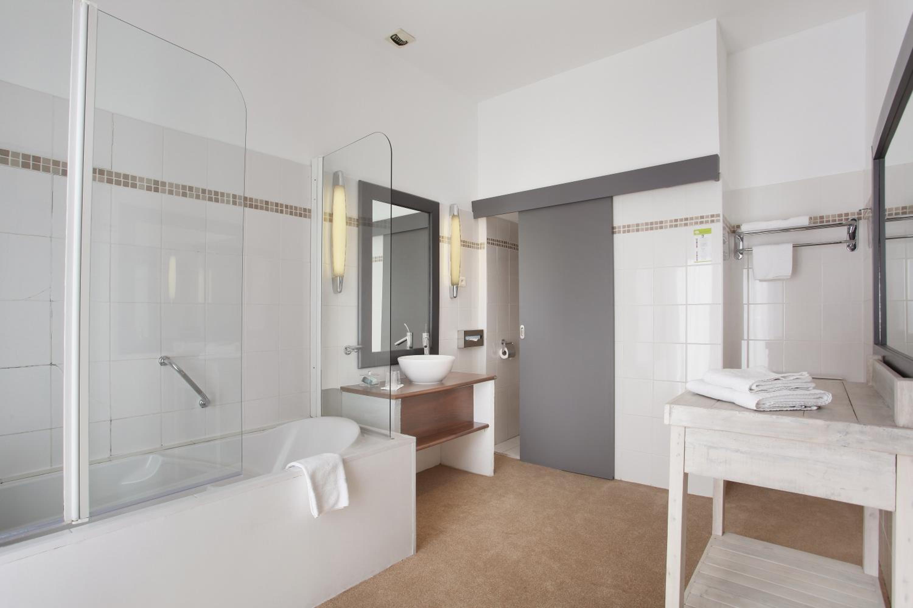 Junior Suite with Balcony