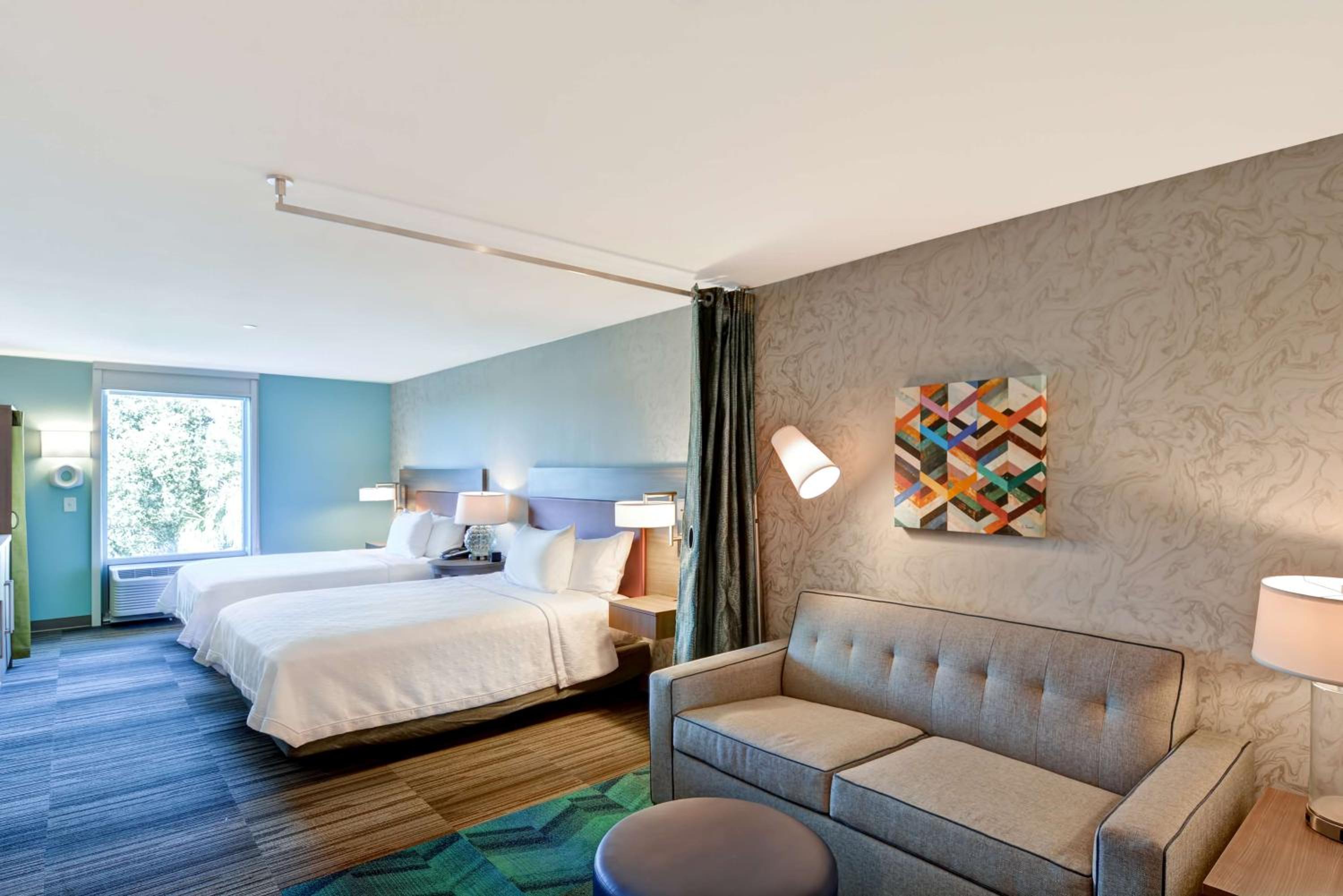 Queen Studio with Two Queen Beds - Mobility Access/Non-Smoking