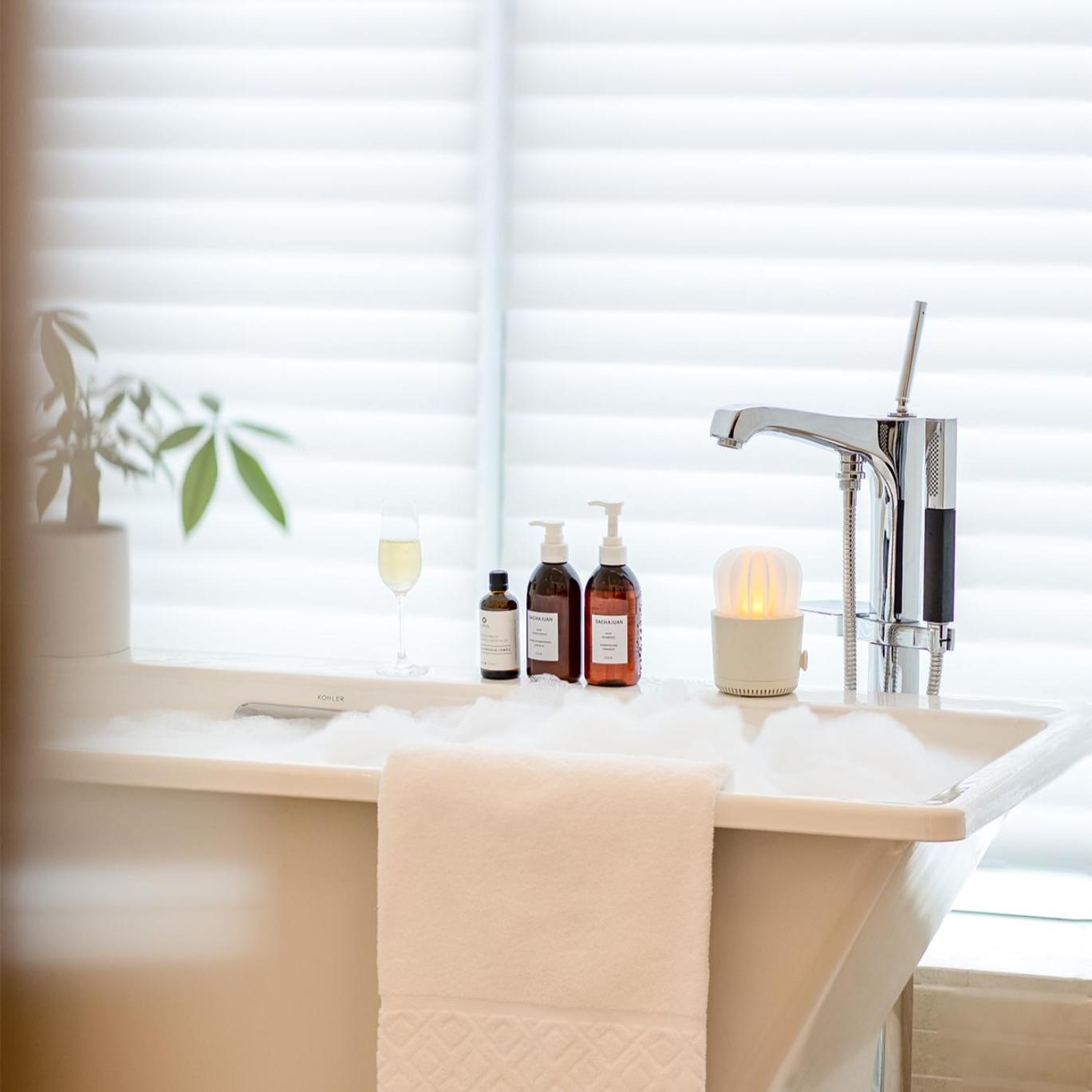 Manhattan Suite - One-Bedroom King Suite