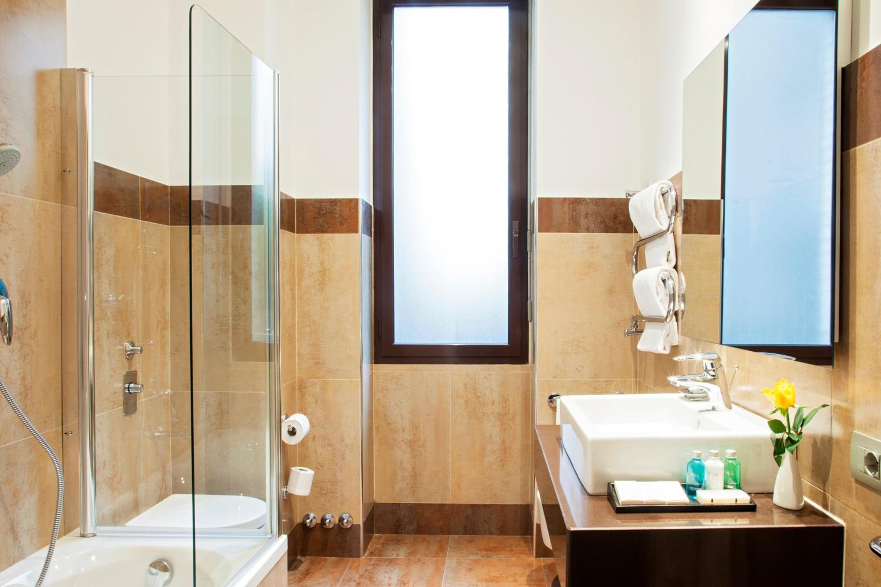 Deluxe Junior Suite