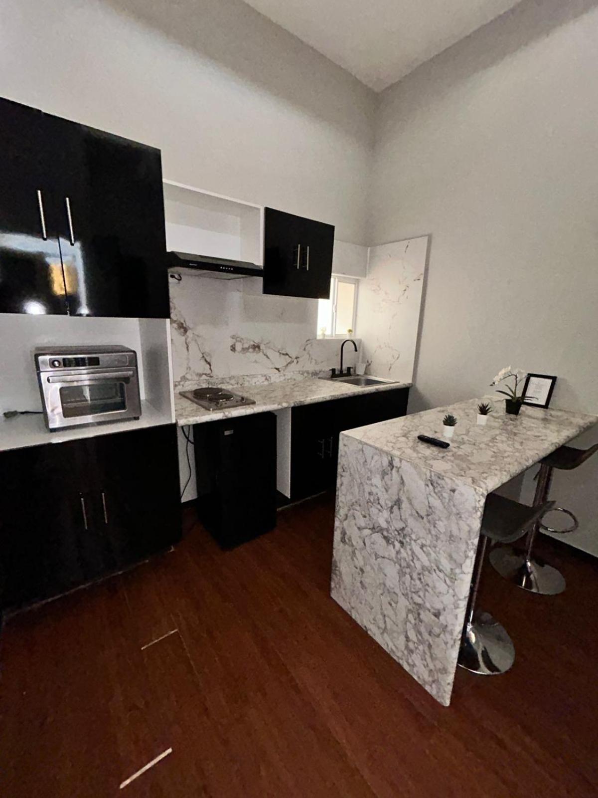 Superior King Suite