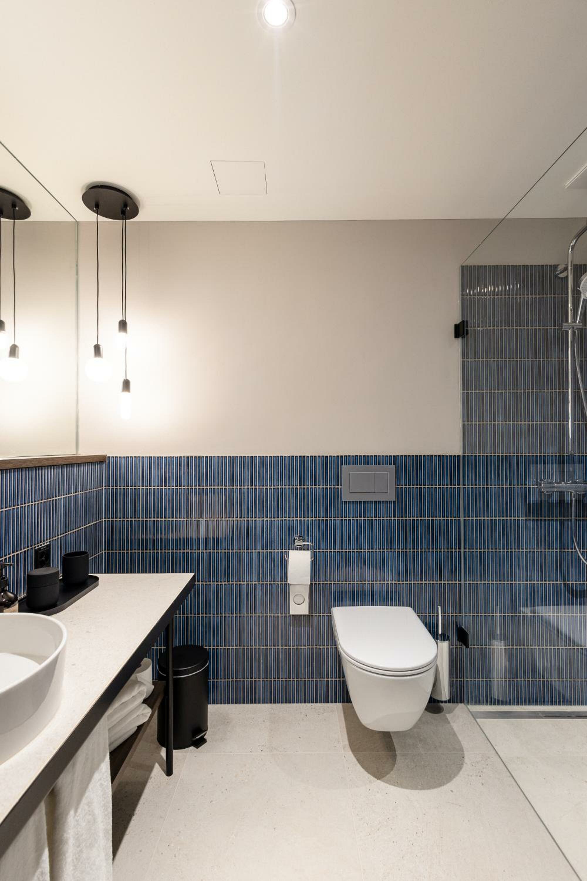 Suite with Kitchenette City View