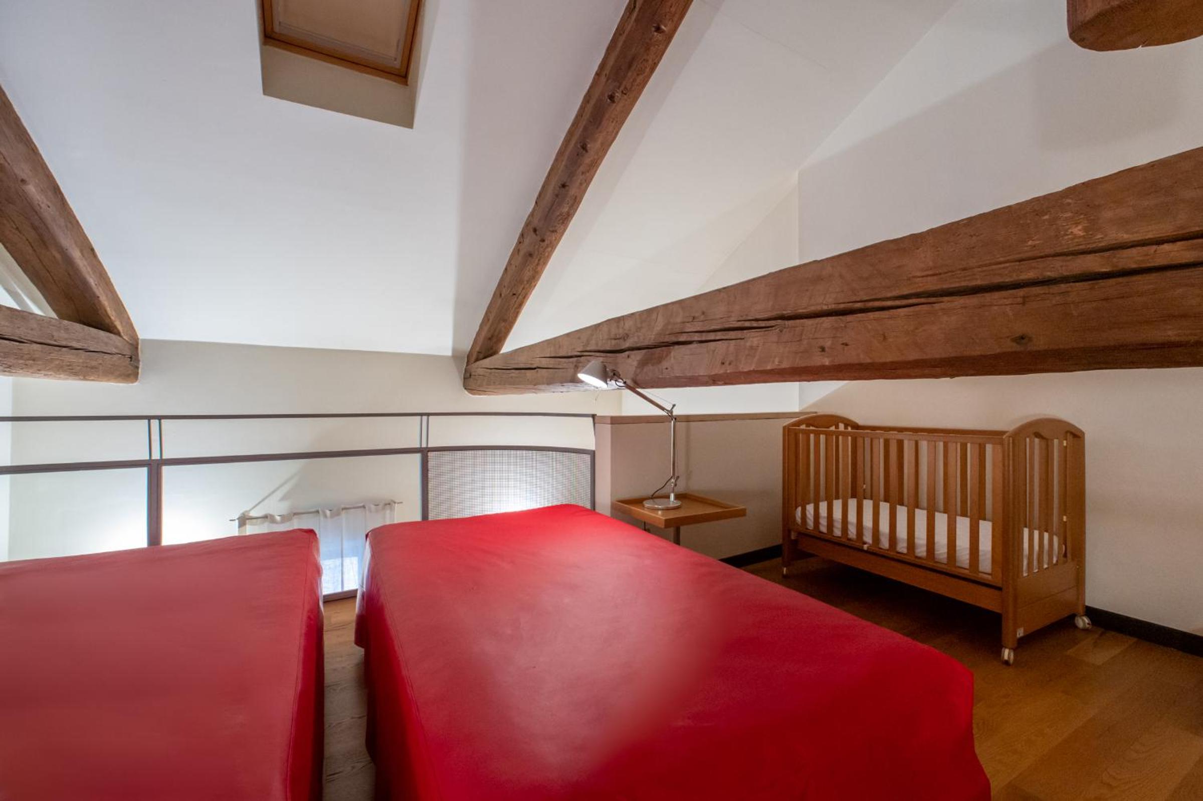 Suite - Annex