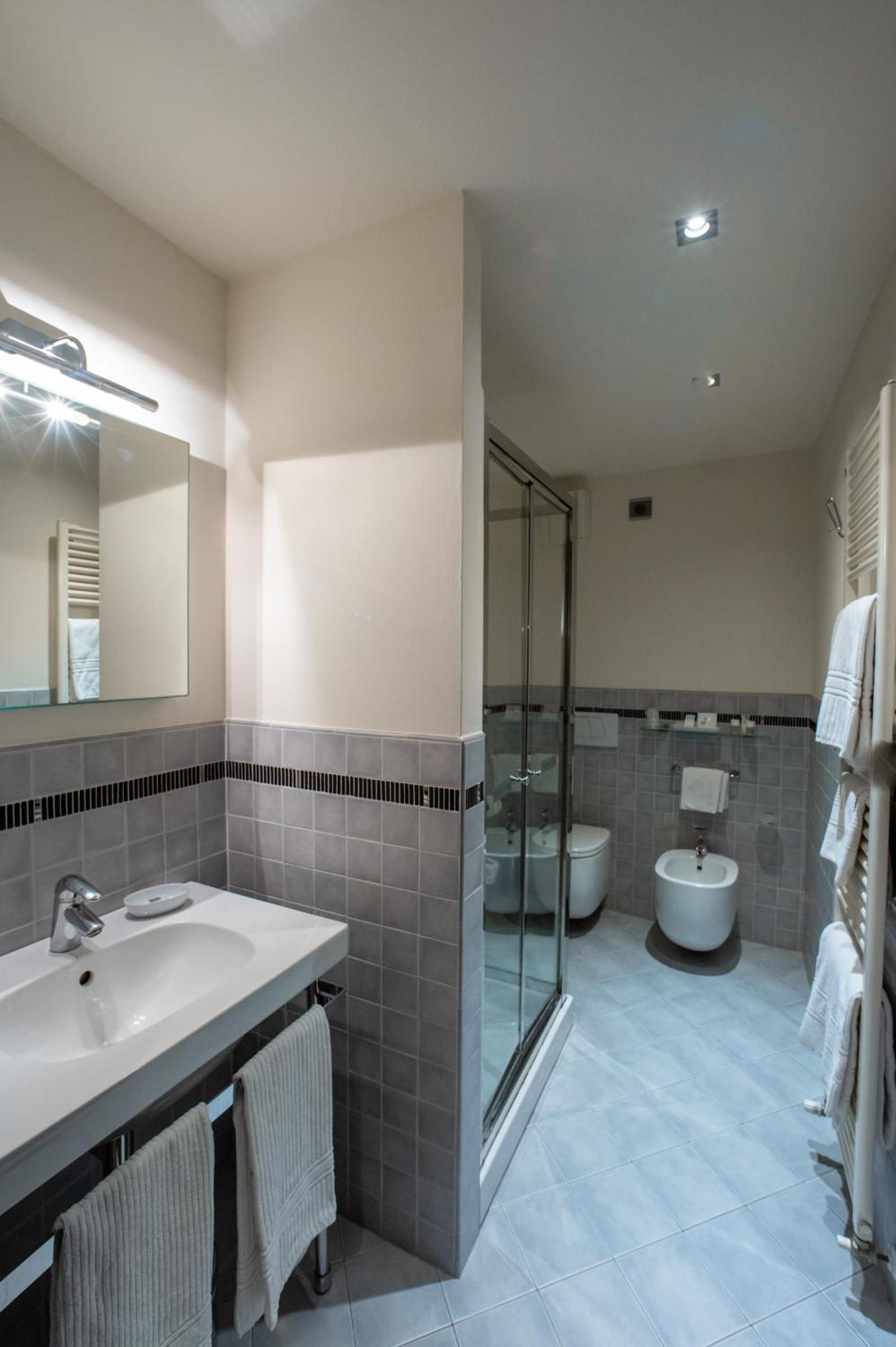 Suite - Annex