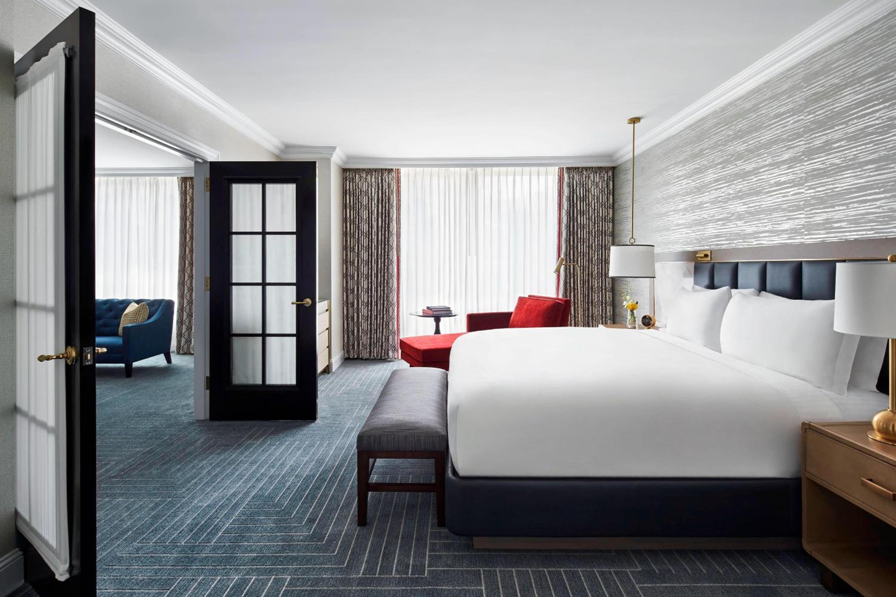 Club Level One-Bedroom King or Double Suite