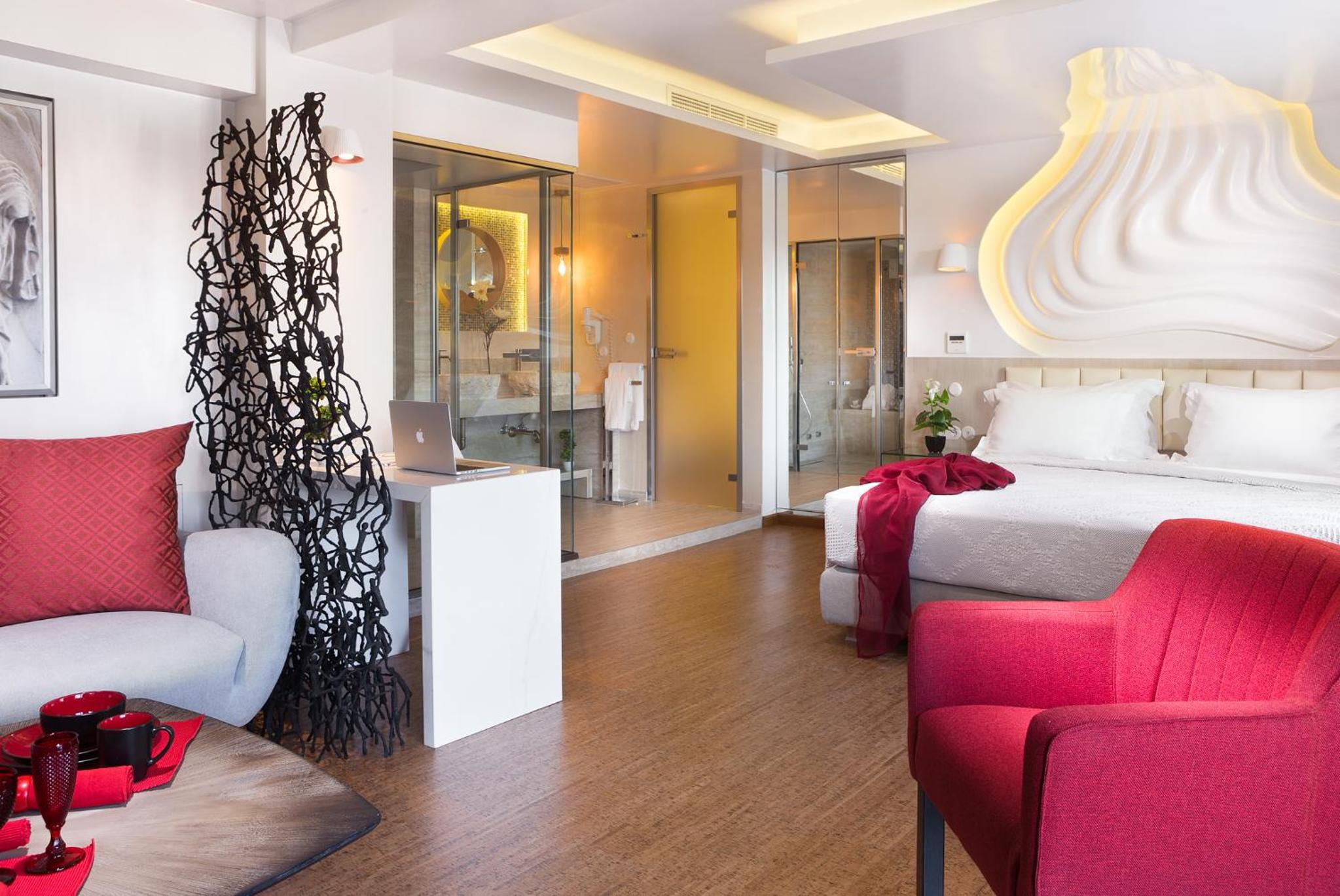 Red Suite Acropolis View
