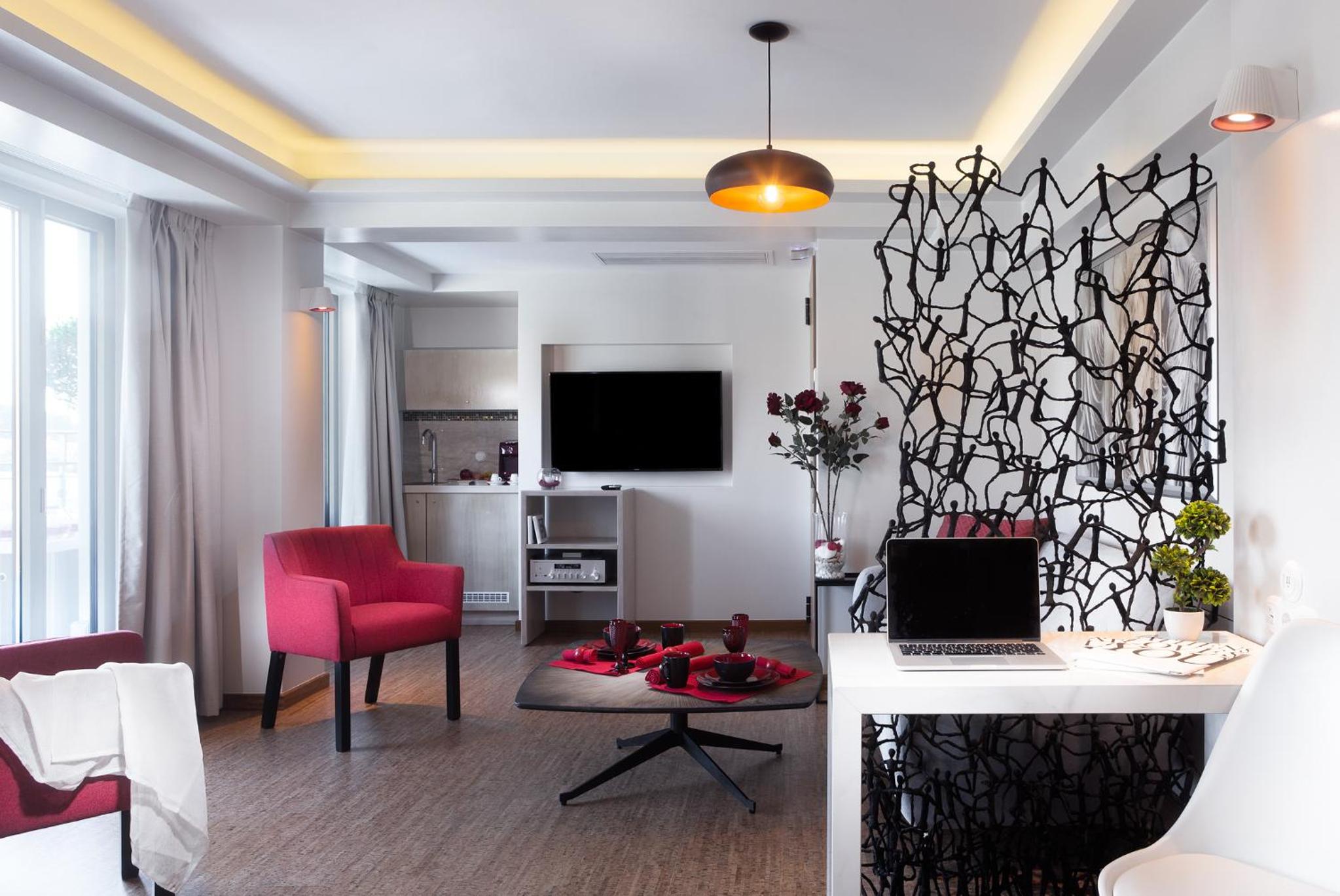 Red Suite Acropolis View
