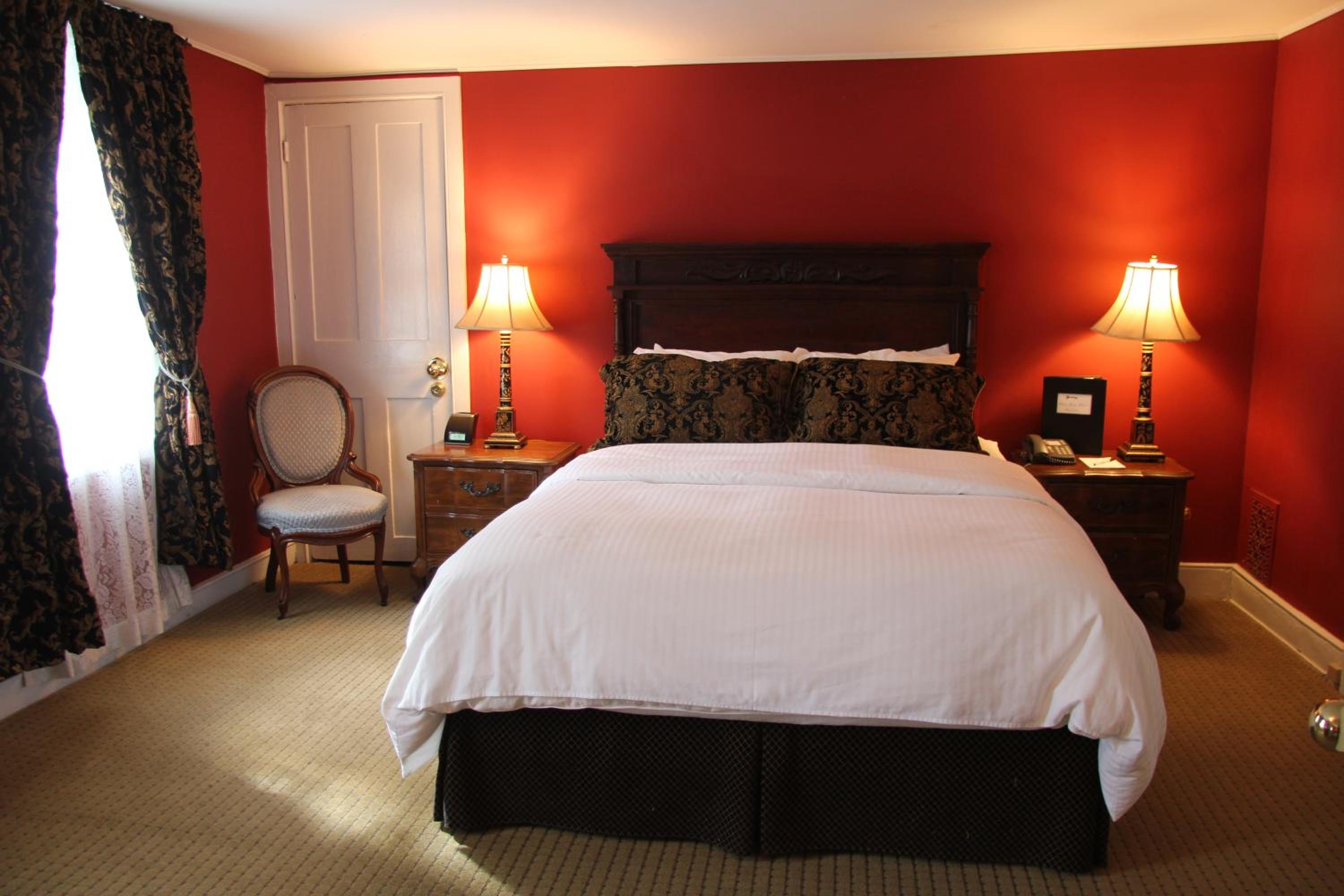 Mini Suite 303 Main House. 