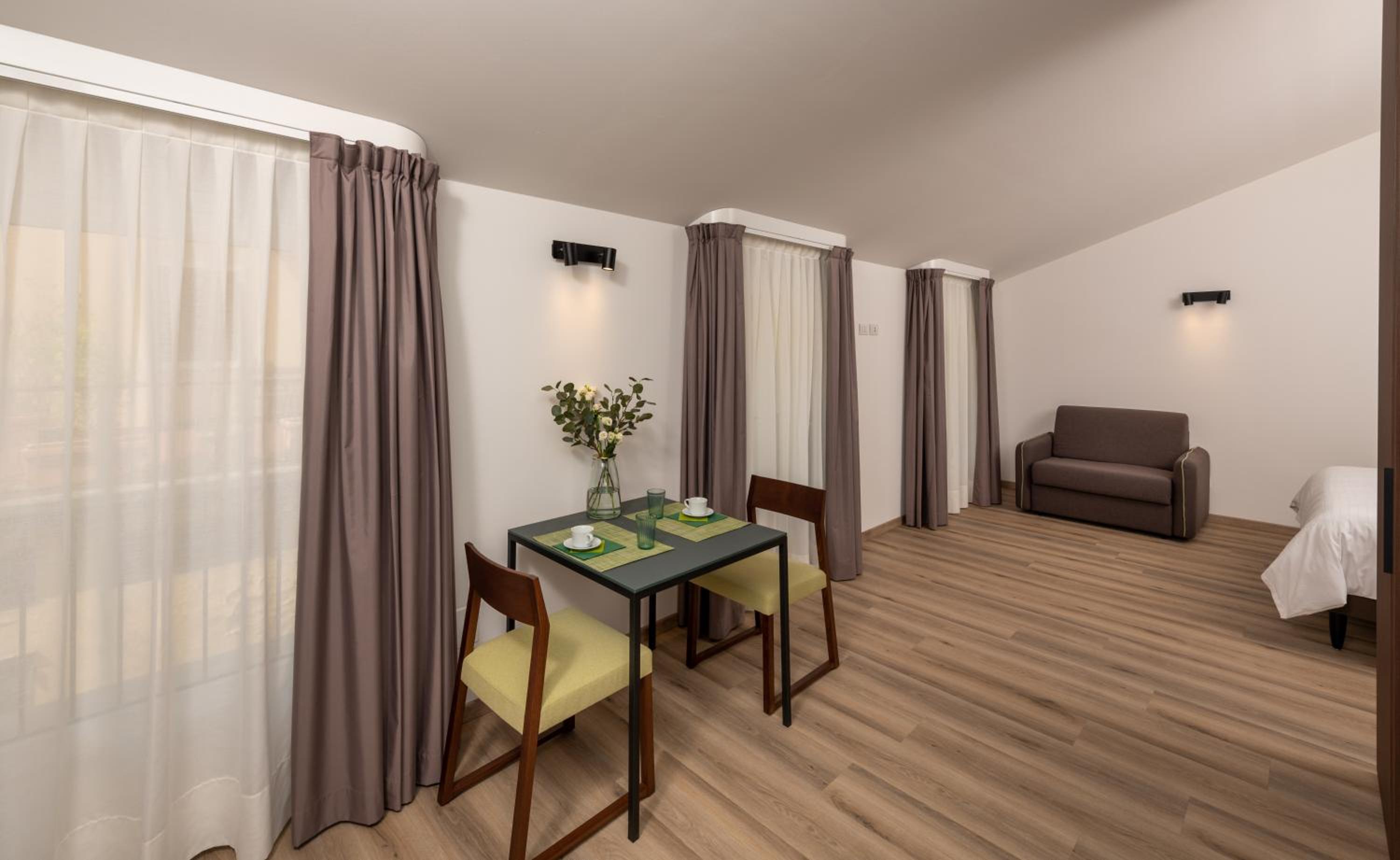 Executive Triple Room