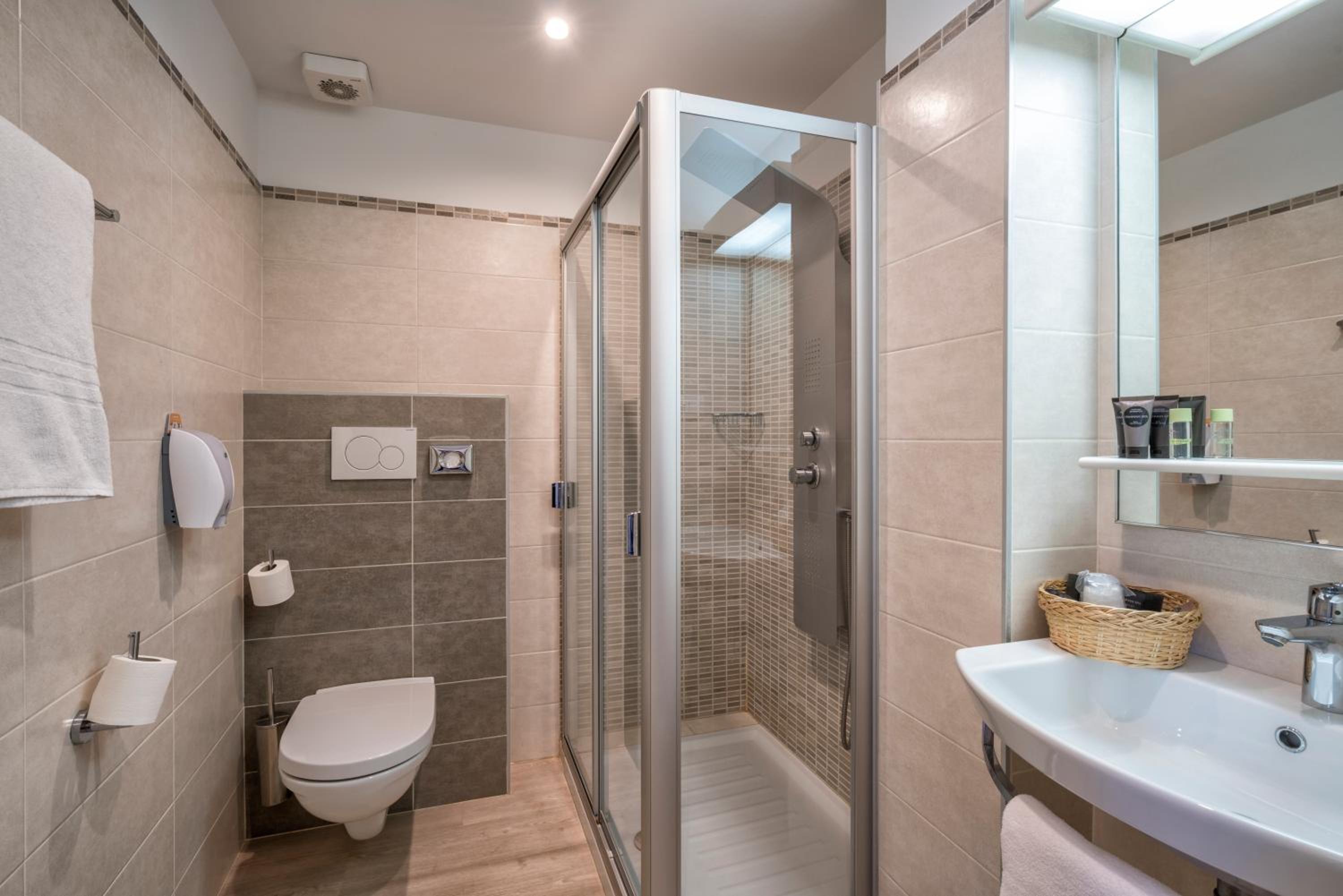 Superior Single Room