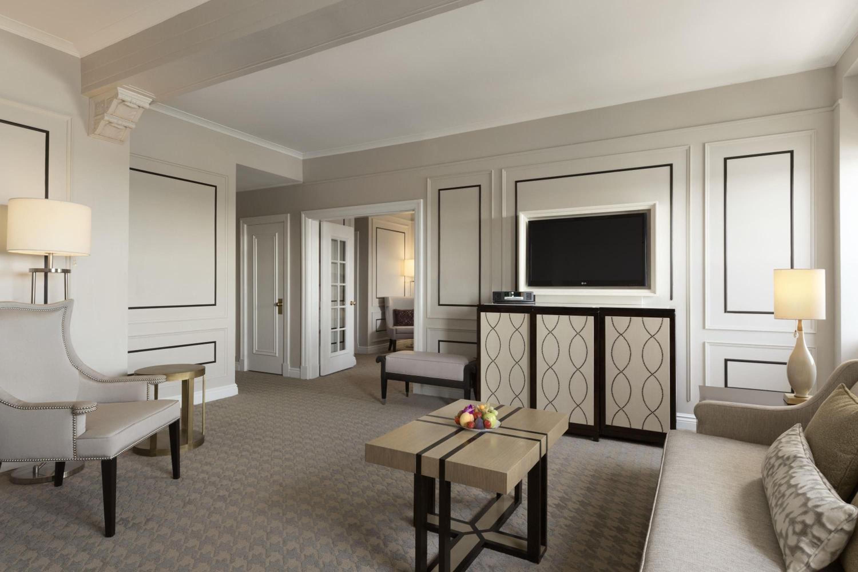 Fairmont Gold Suite
