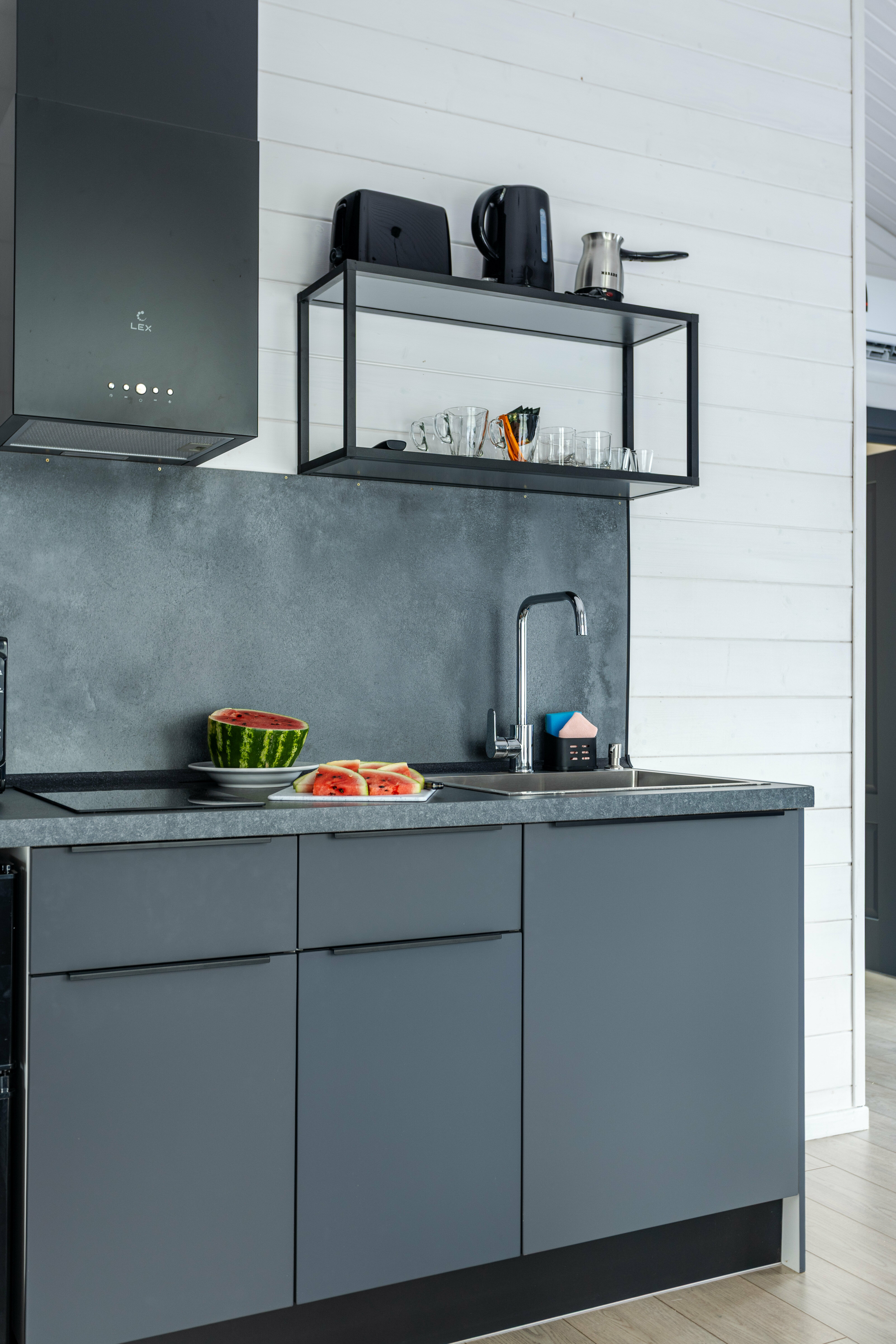 Дом у озера