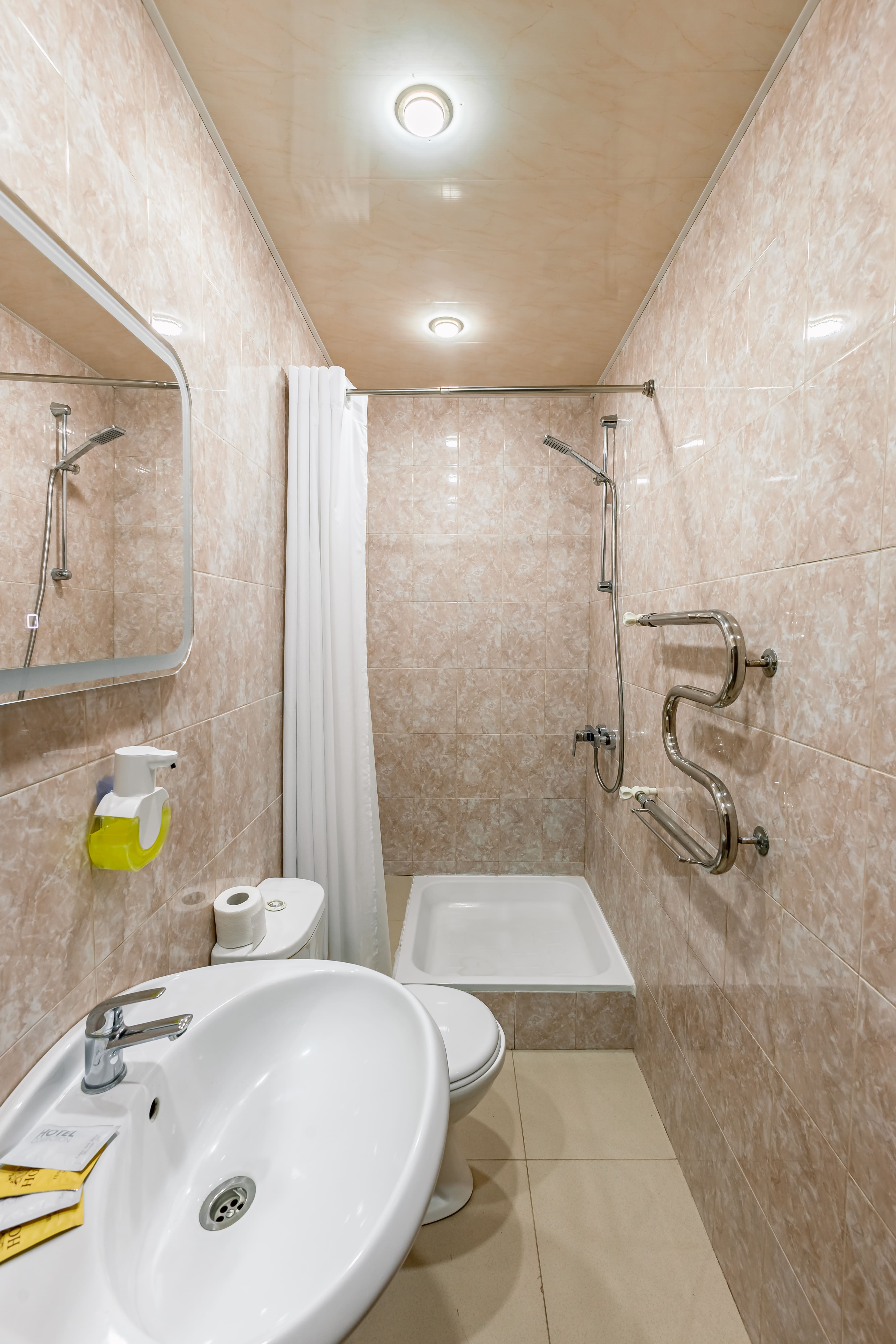 Улучшенный двухместный номер с 1 кроватью