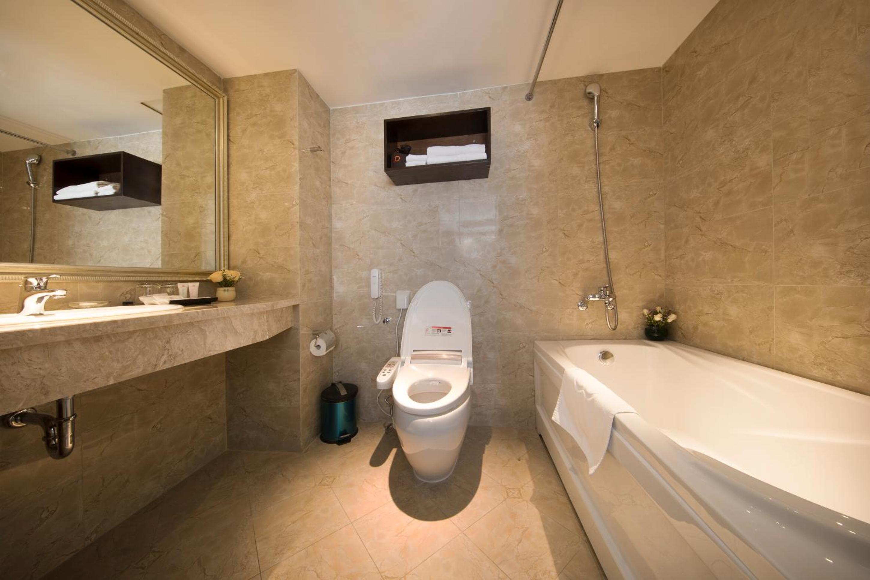 Deluxe Double Or Twin Room