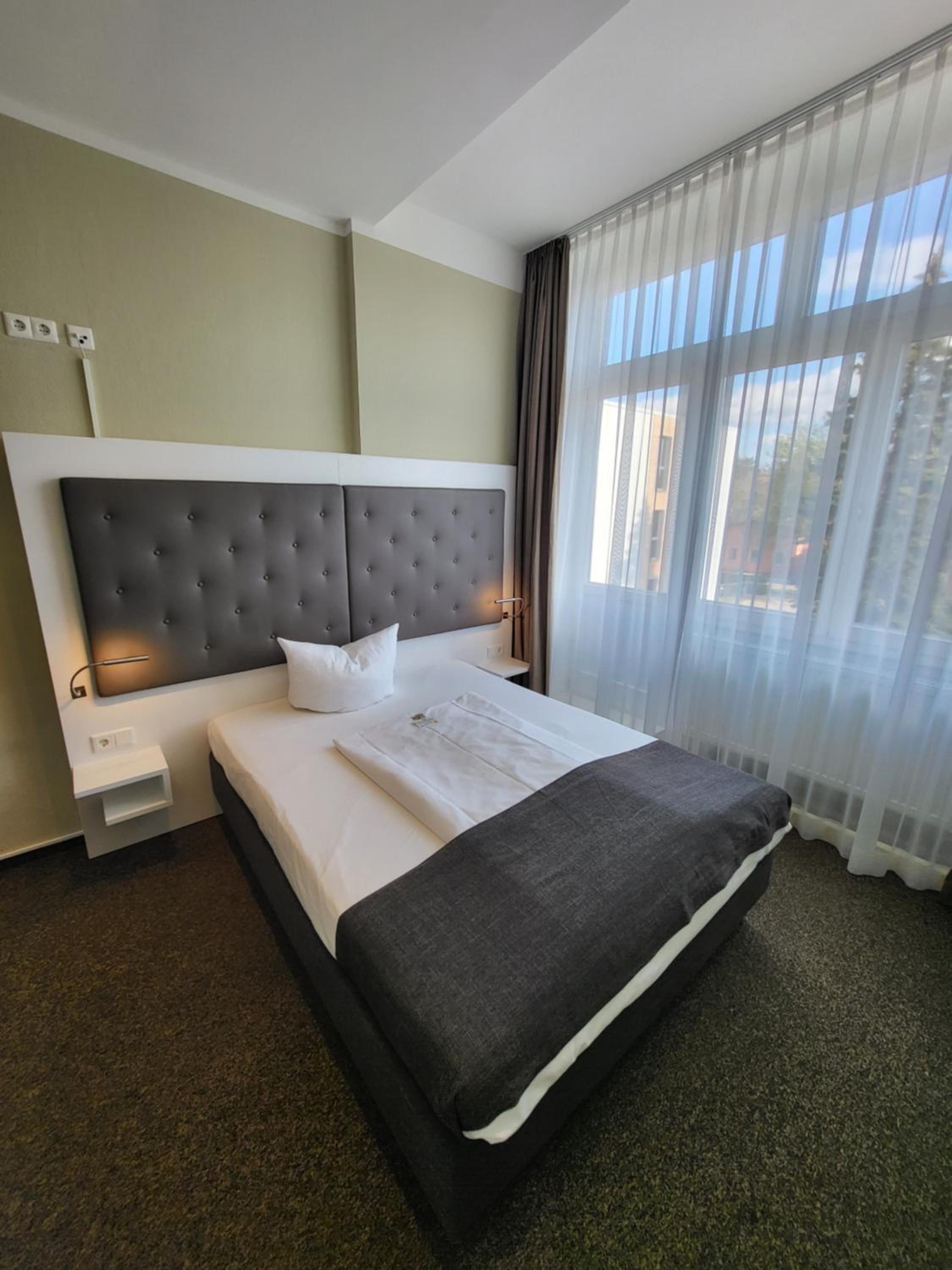 Standard Single Room