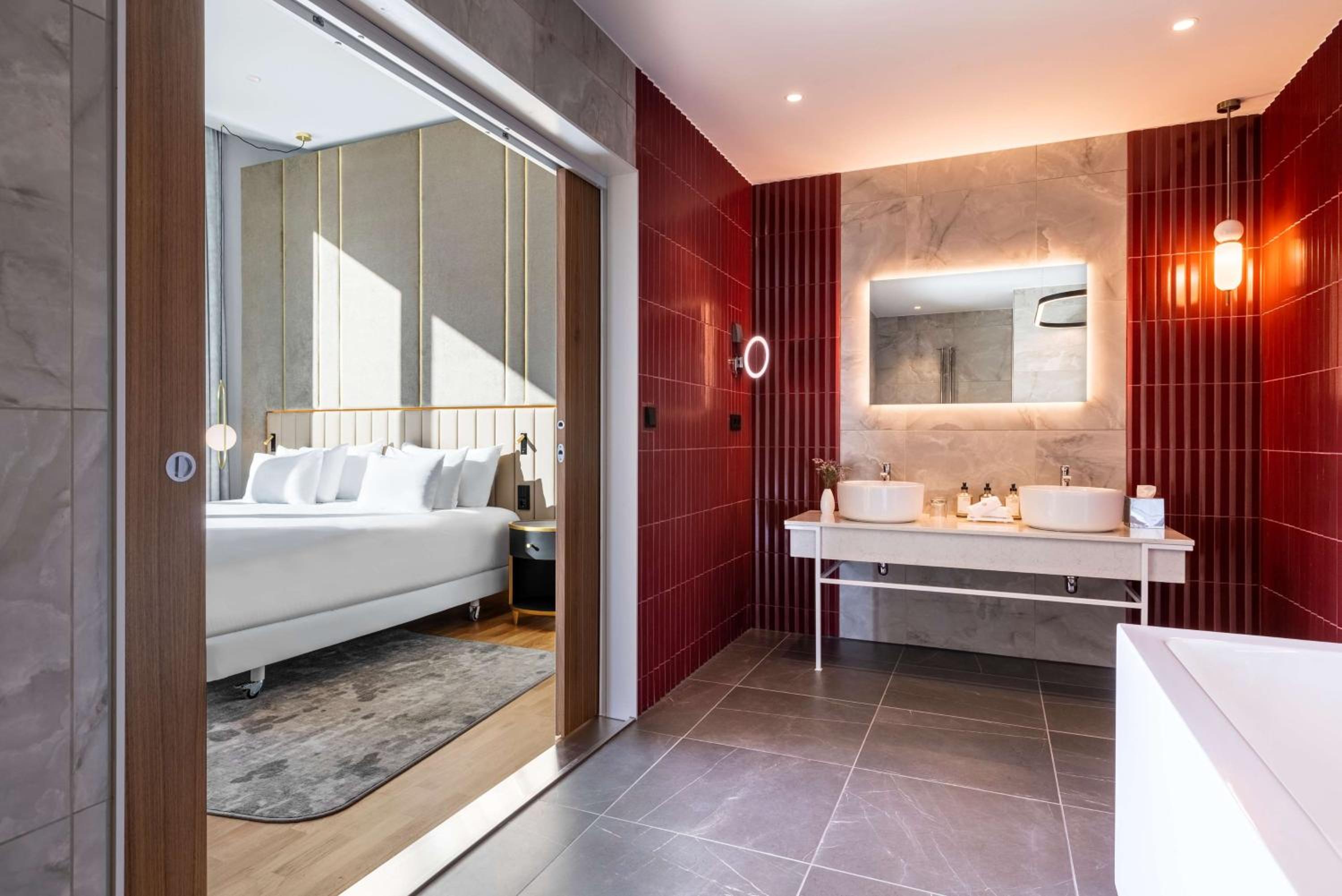 Presidential Suite with View