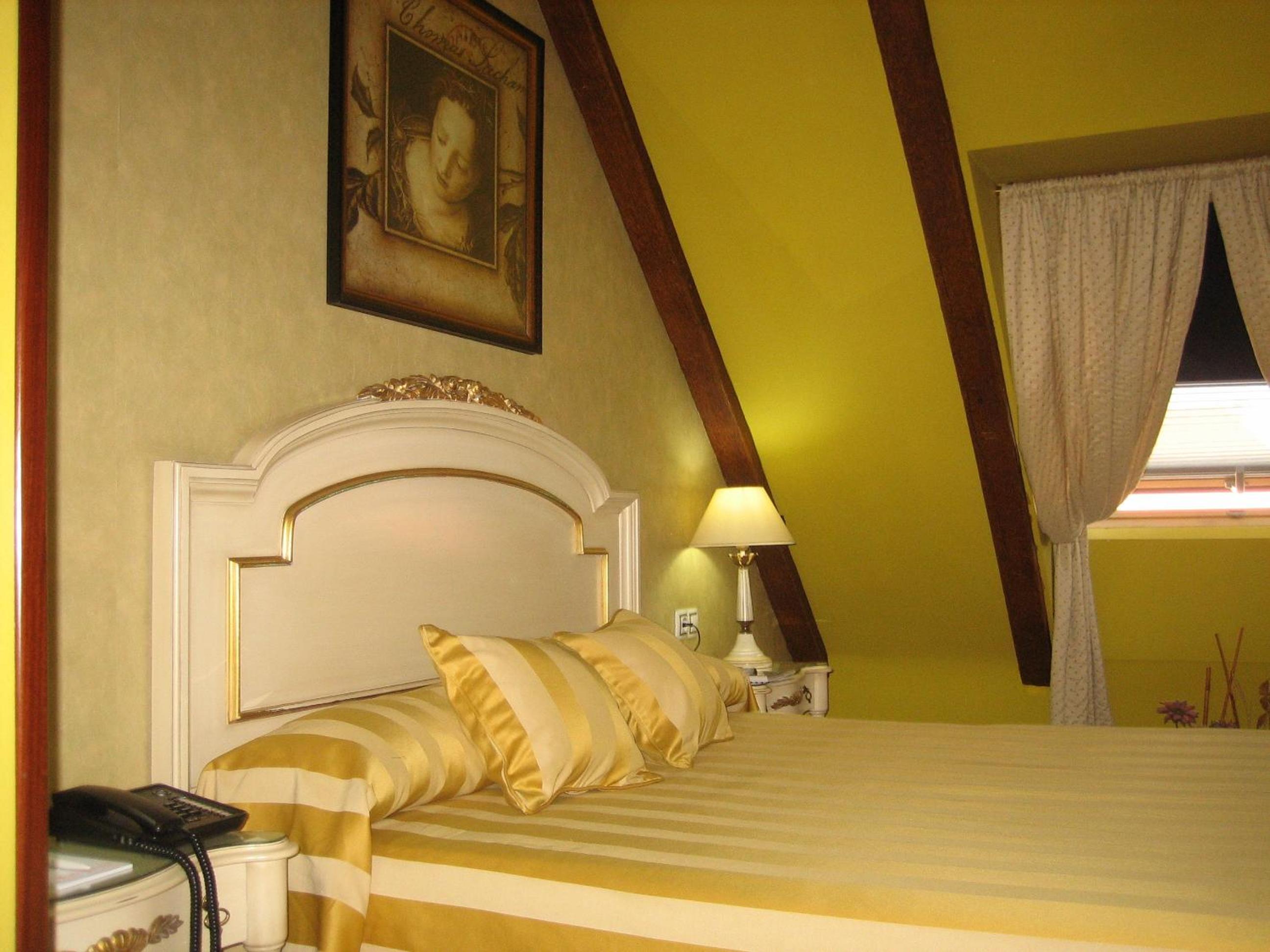 Deluxe Double Room - 2 Beds