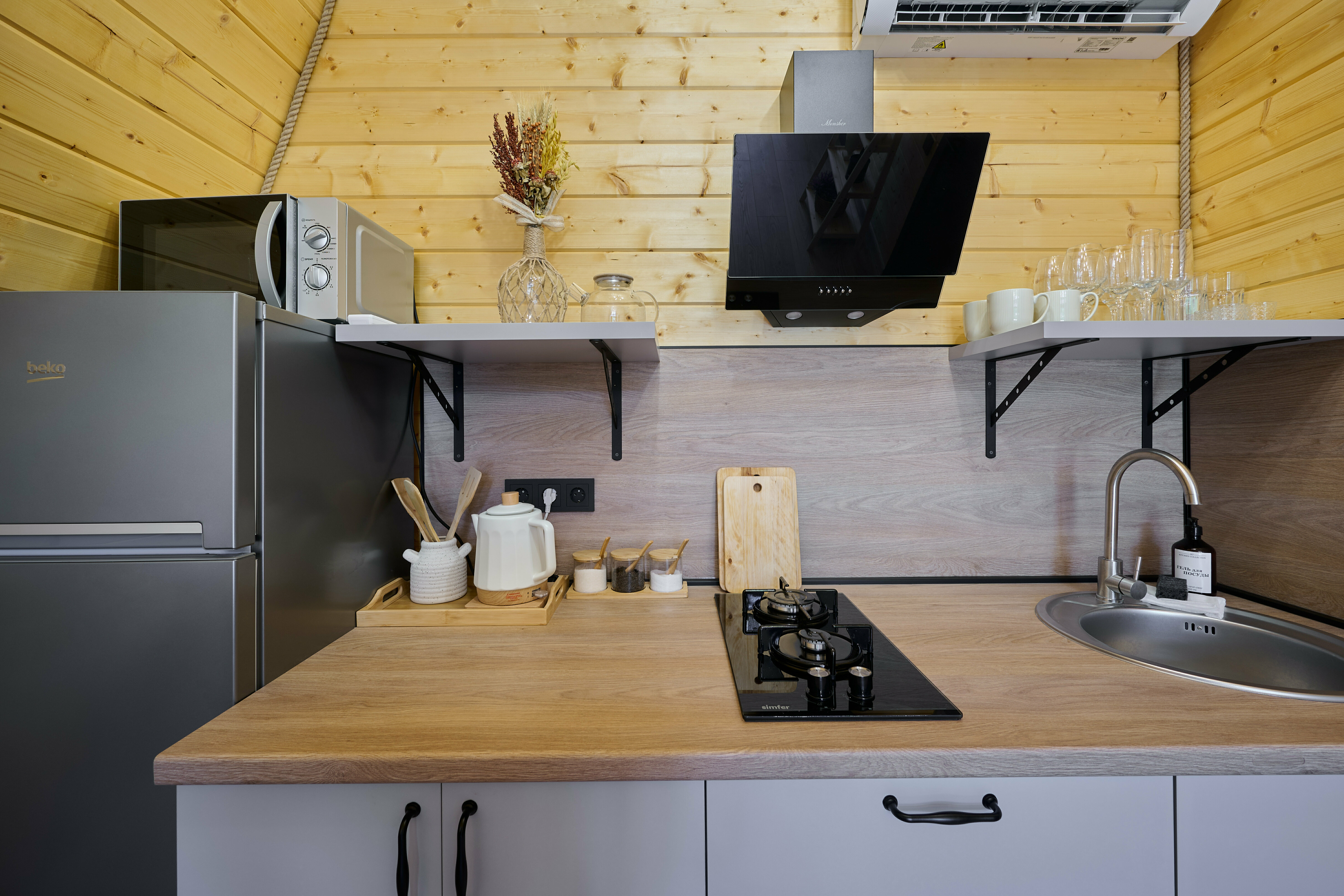 Шале № 1!!!  с 1 спальней + кухня гостиная с собственной кухней и ванной комнатой