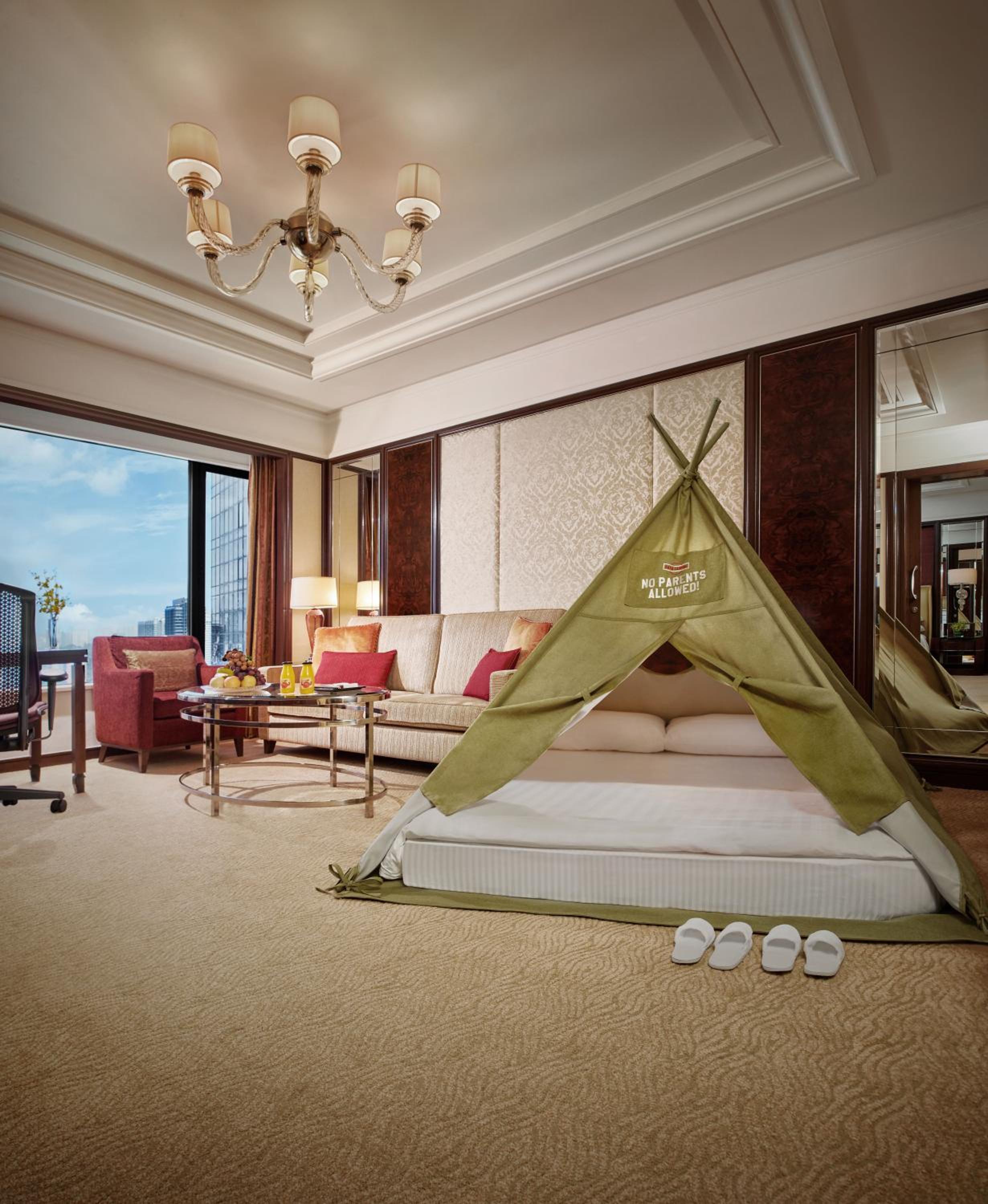 Family Executive King