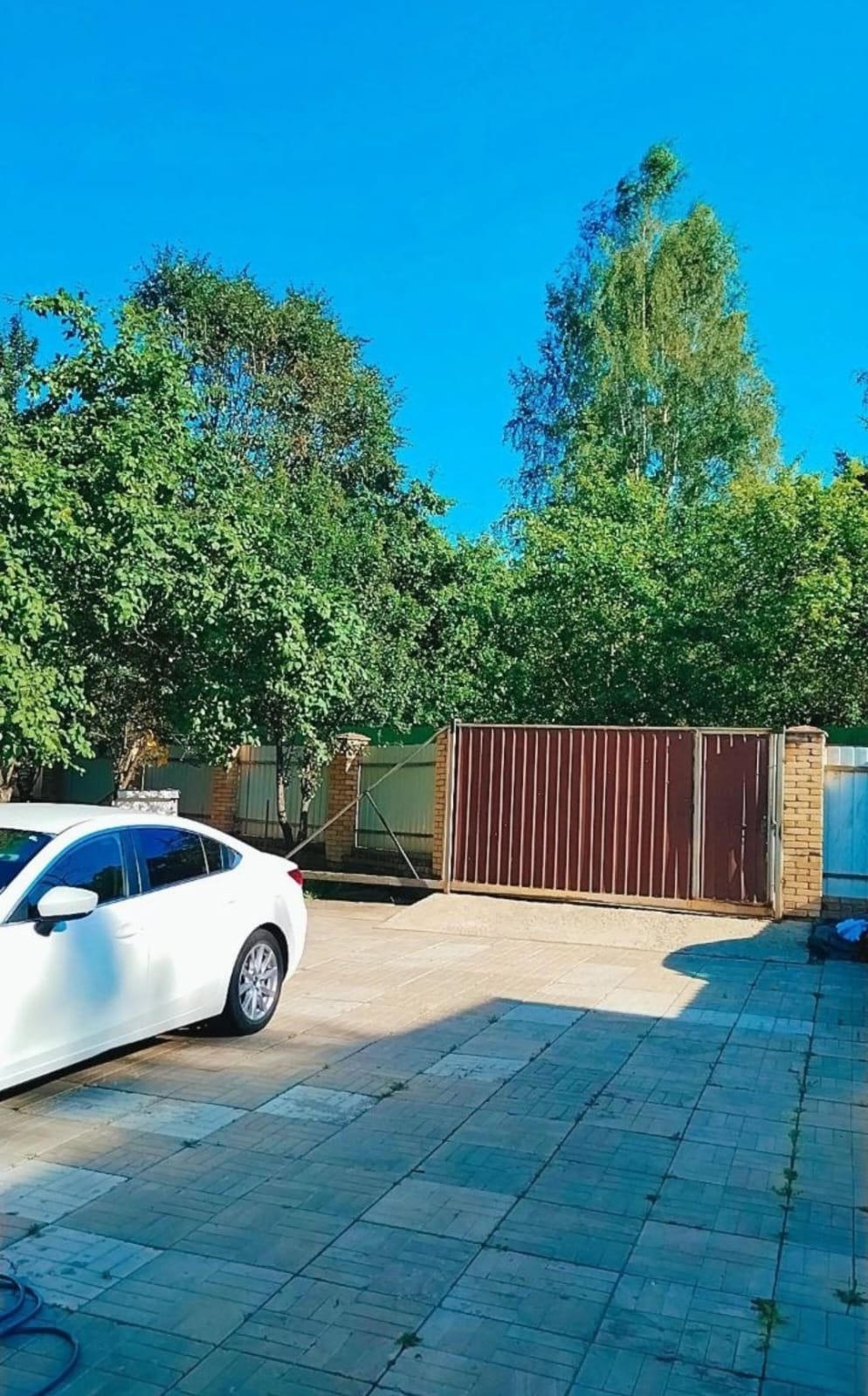 Односпальная кровать в общем номере