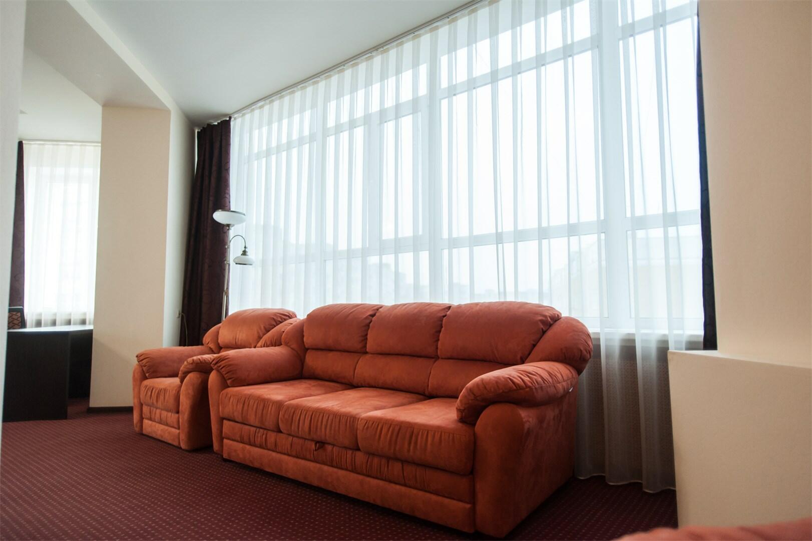 Улучшенный люкс