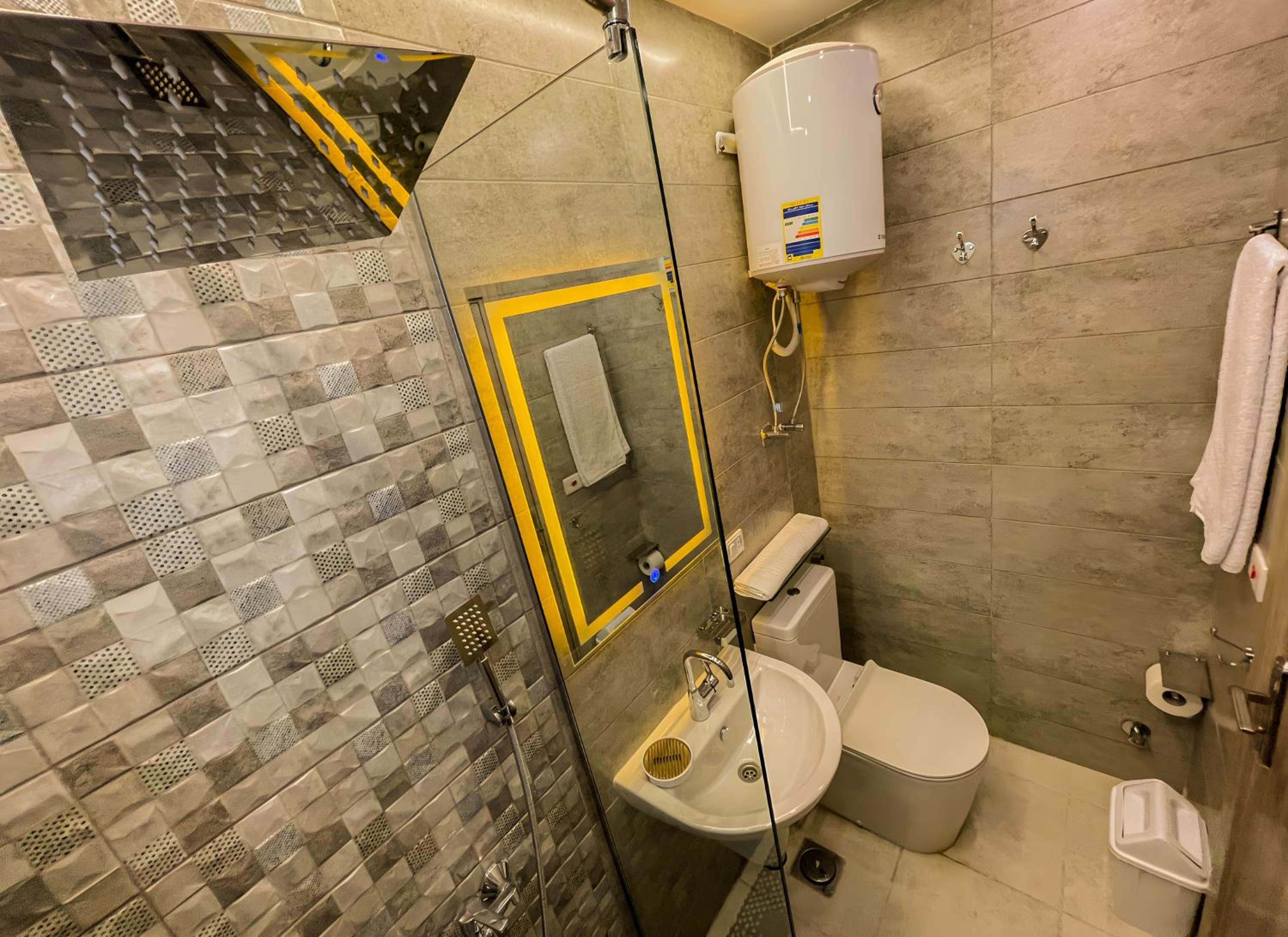 Deluxe Quadruple Room