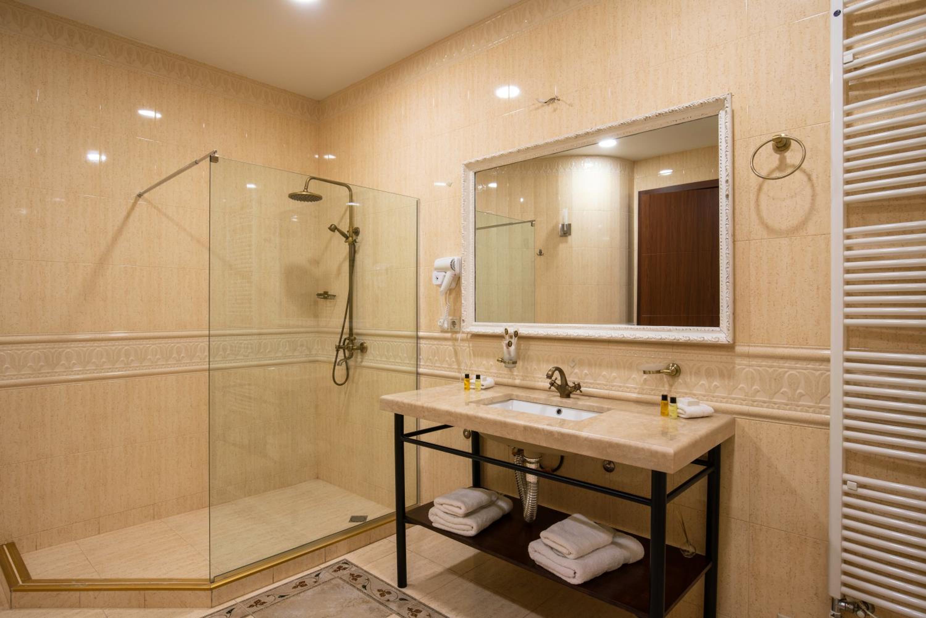 Junior Suite with Balcony