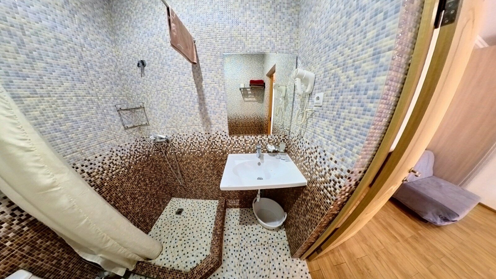 Двухместный номер Делюкс с 1 кроватью и балконом