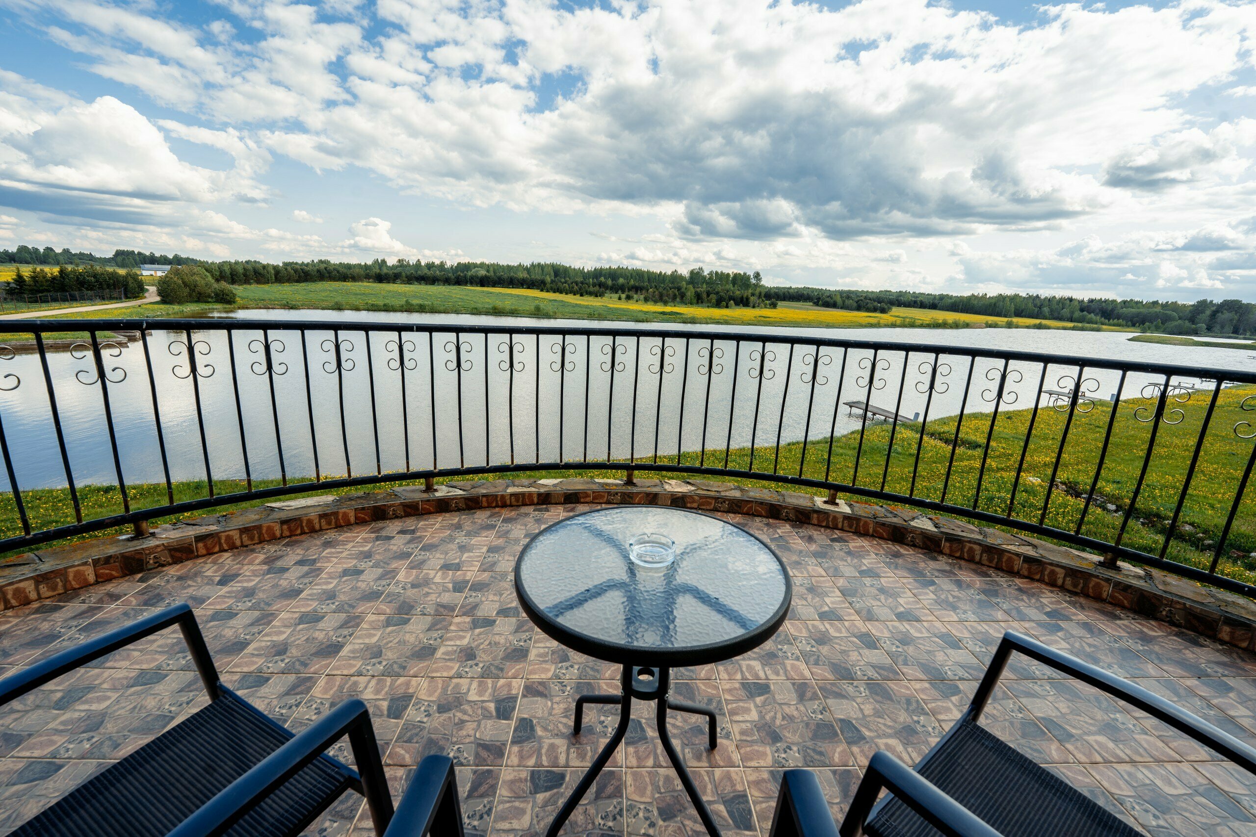 Большой двухместный номер с 1 кроватью