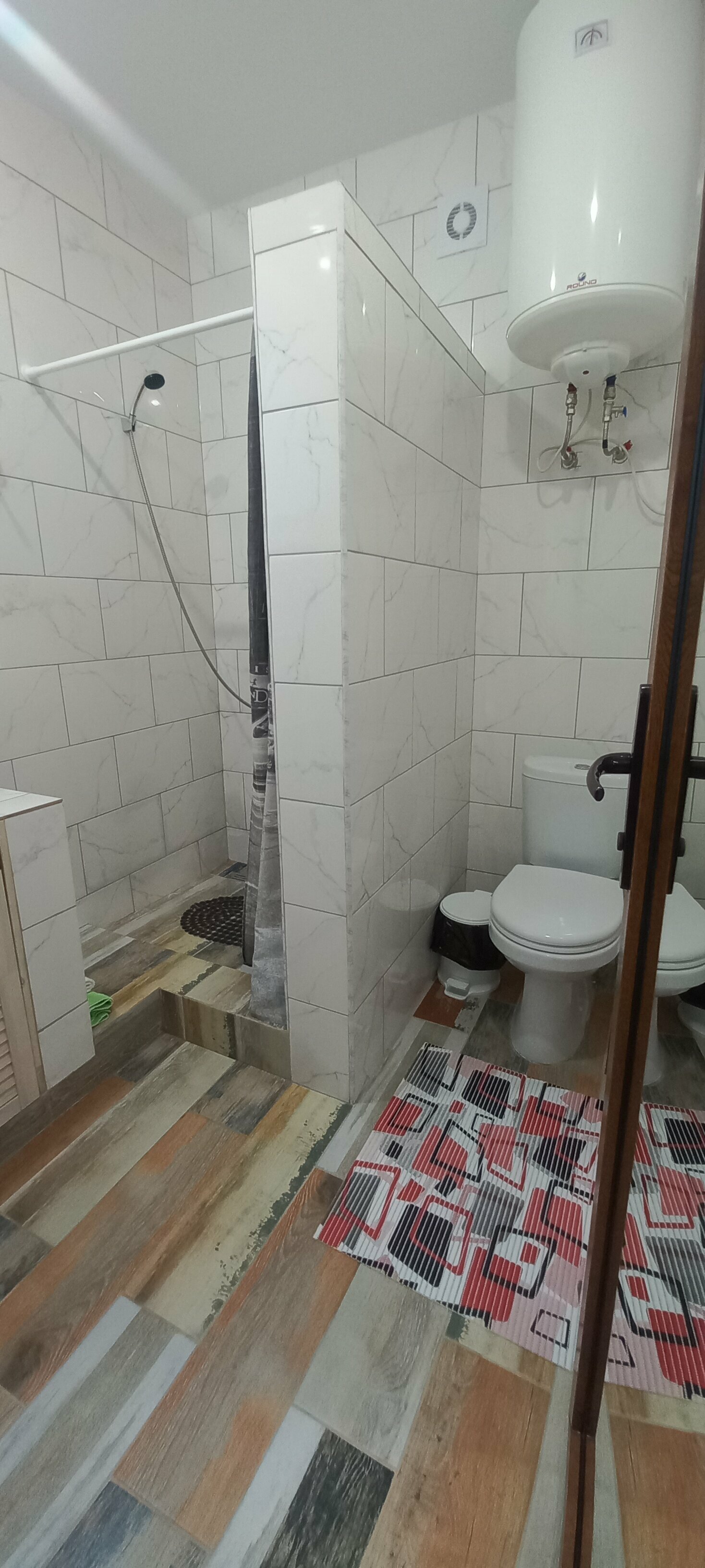 Просторная студия с кухней